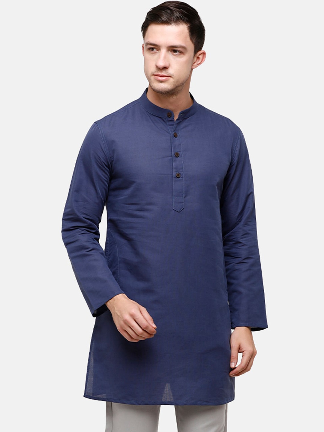 

CAVALLO by Linen Club Men Blue Striped Thread Work Kurta
