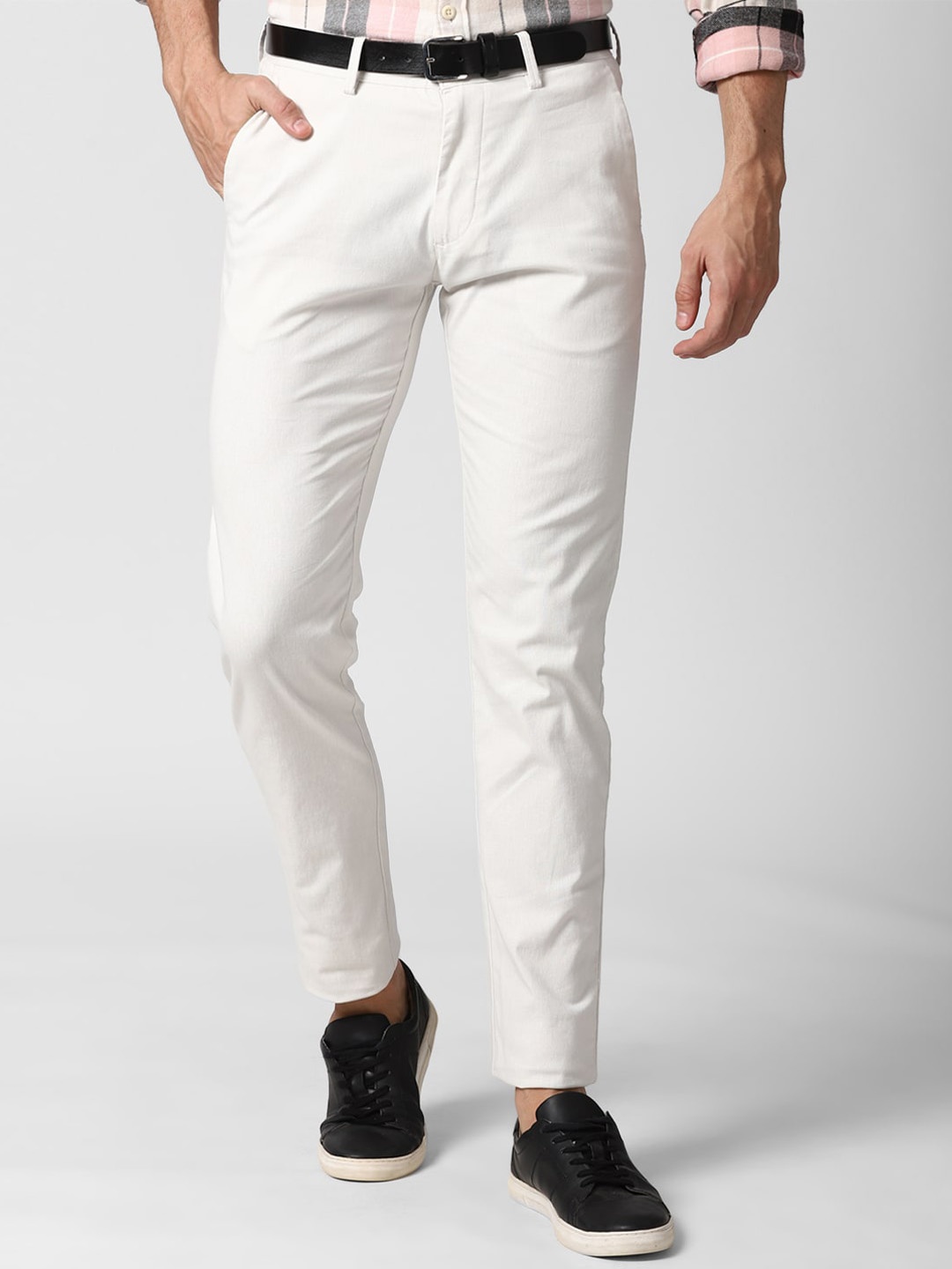

Peter England Casuals Men Cream-Coloured Slim Fit Trousers