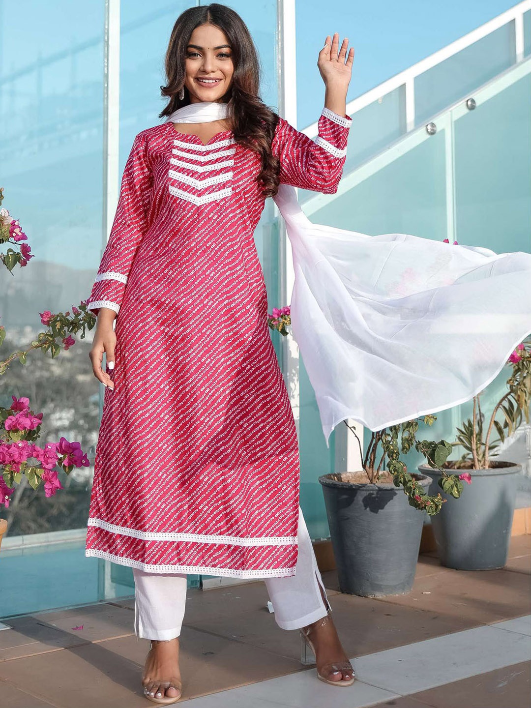 

Lavanya The Label Women Pink Printed Pure Cotton Kurta with Trousers & With Dupatta