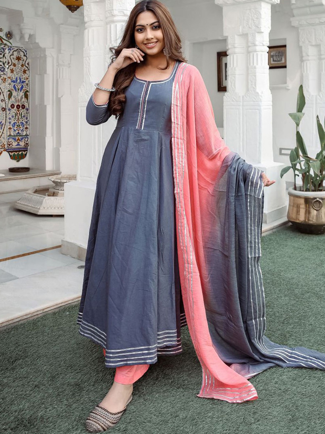 

Lavanya The Label Women Grey Yoke Design Pure Cotton Kurta with Palazzos & With Dupatta