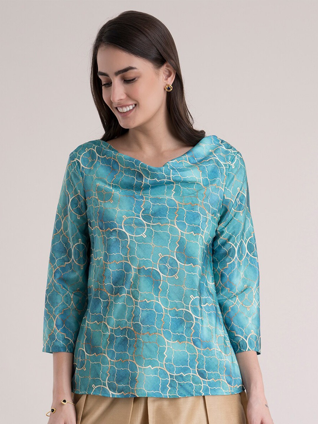 

FableStreet Green Satin Regular Top