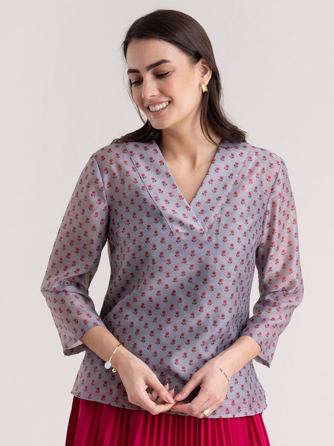 

FableStreet Grey & Pink Printed Chanderi Top