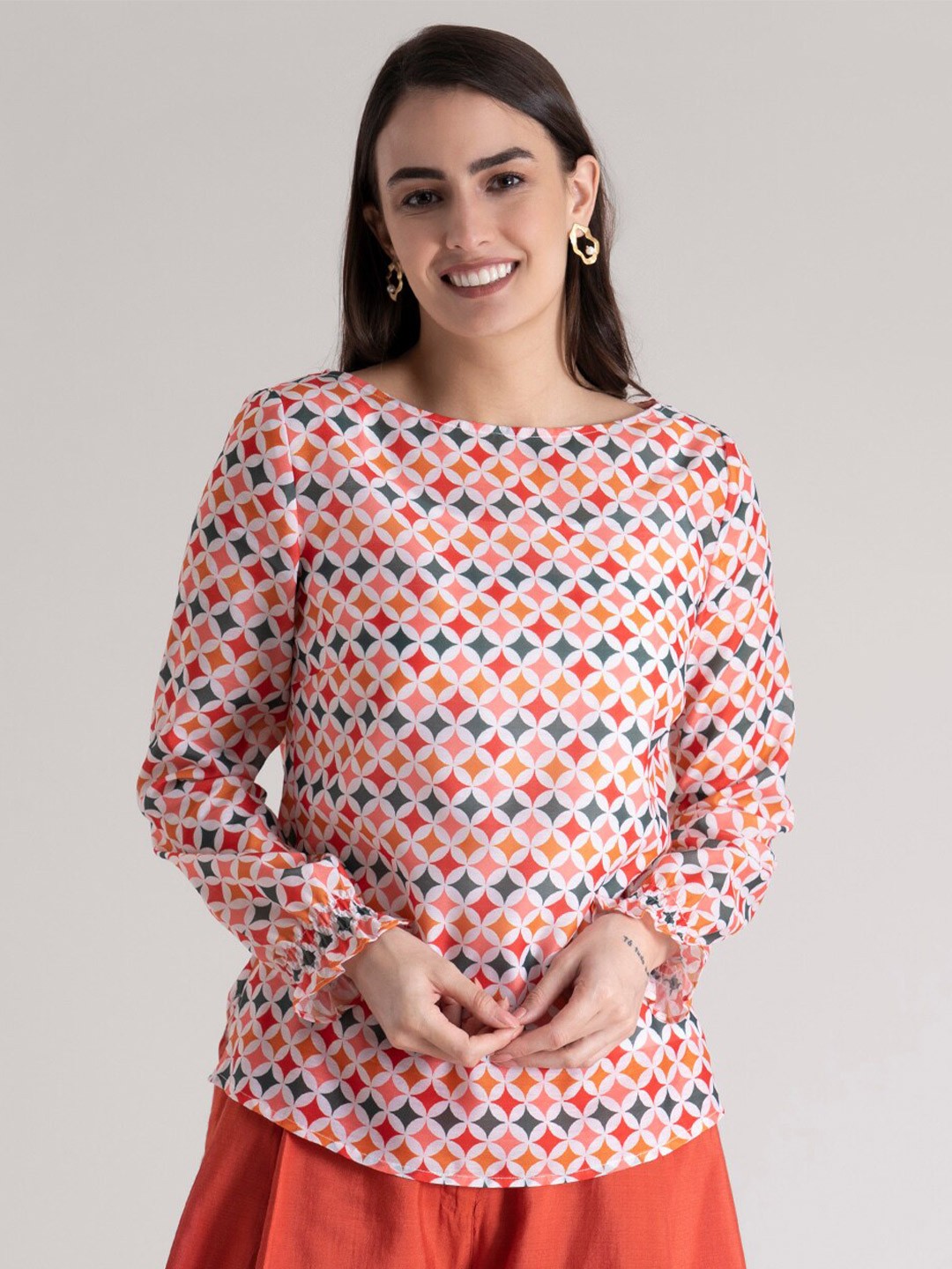 

FableStreet White & Pink Geometric Printed Top