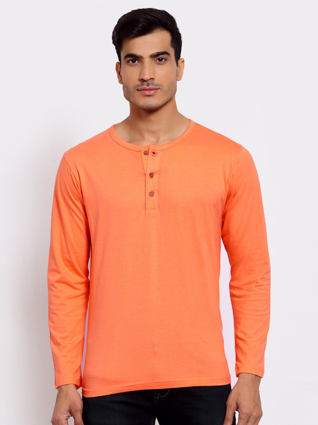 

FERANOID Men Peach-Coloured Solid Henley Neck Long Sleeve T-shirt