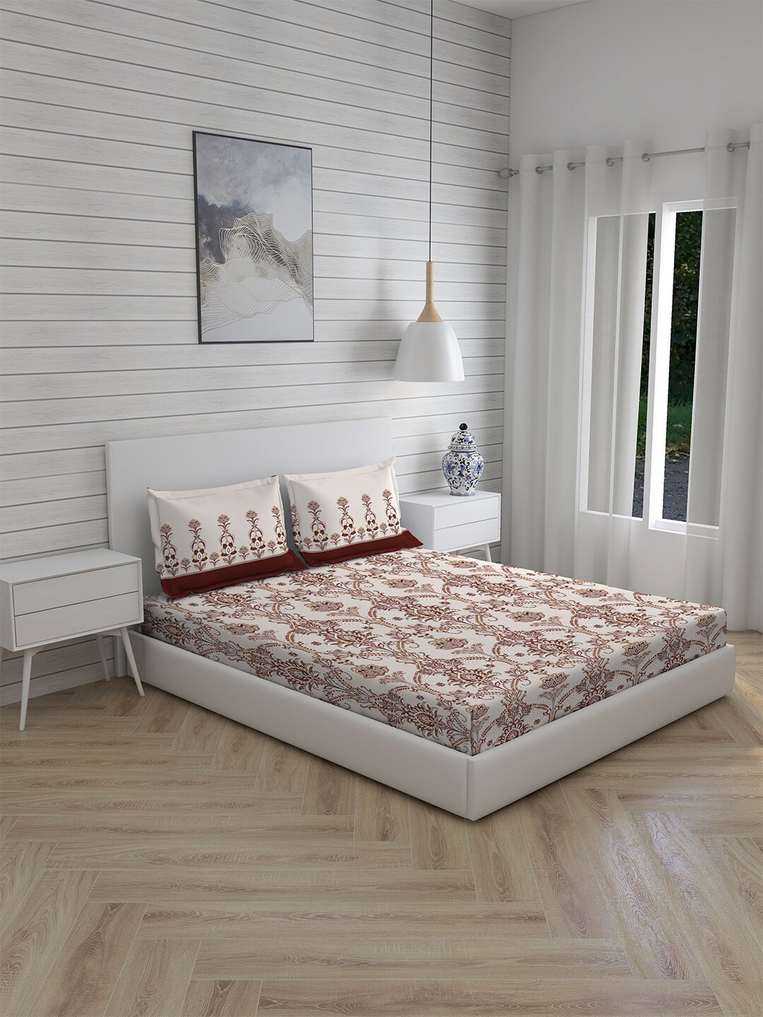 

Layers Grey & Maroon Floral 104 TC Pure Cotton Queen Bedsheet with 2 Pillow Covers