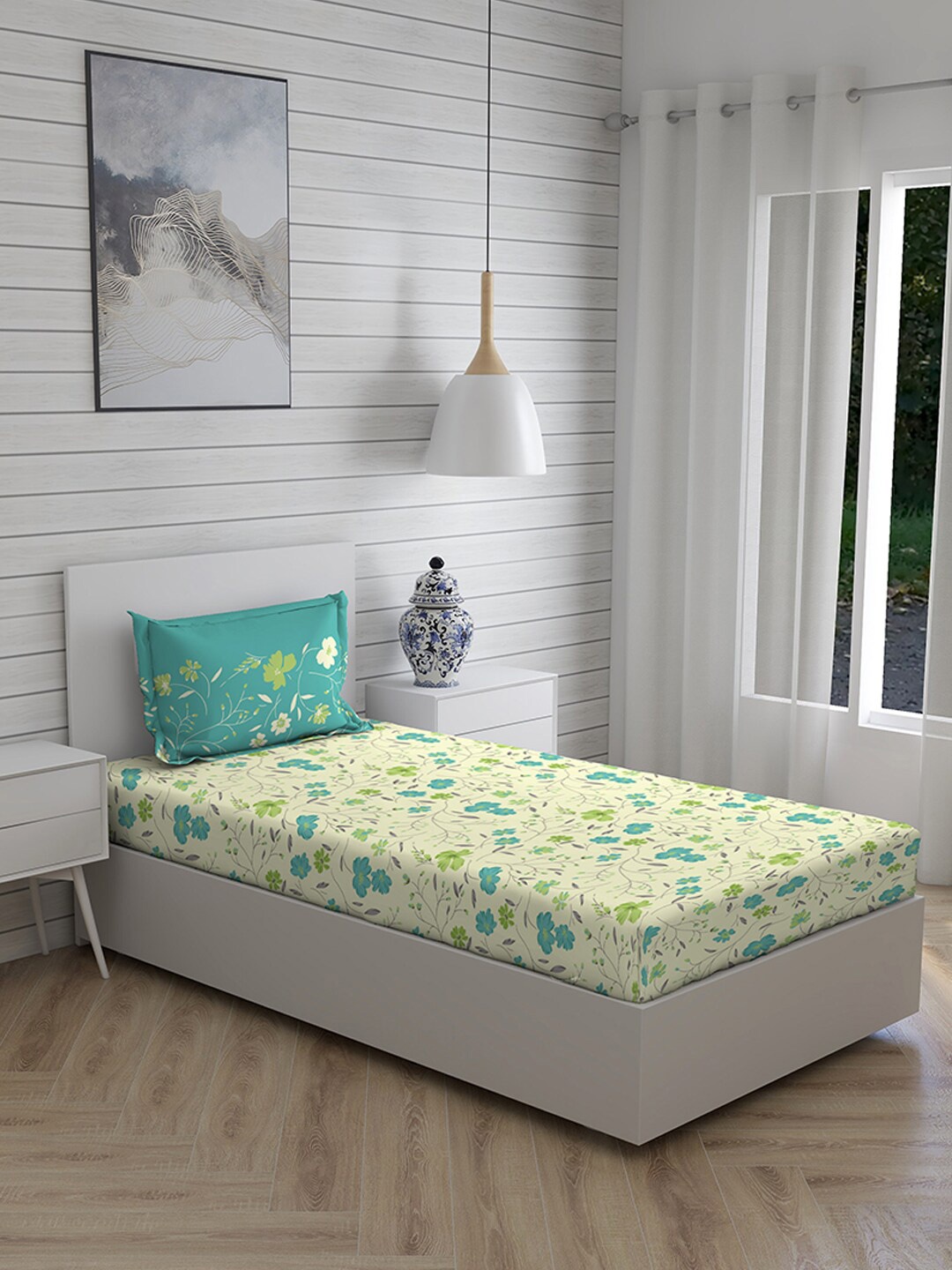 

Layers Green & Yellow Floral 104 TC Pure Cotton Single Bedsheet with 1 Pillow Cover