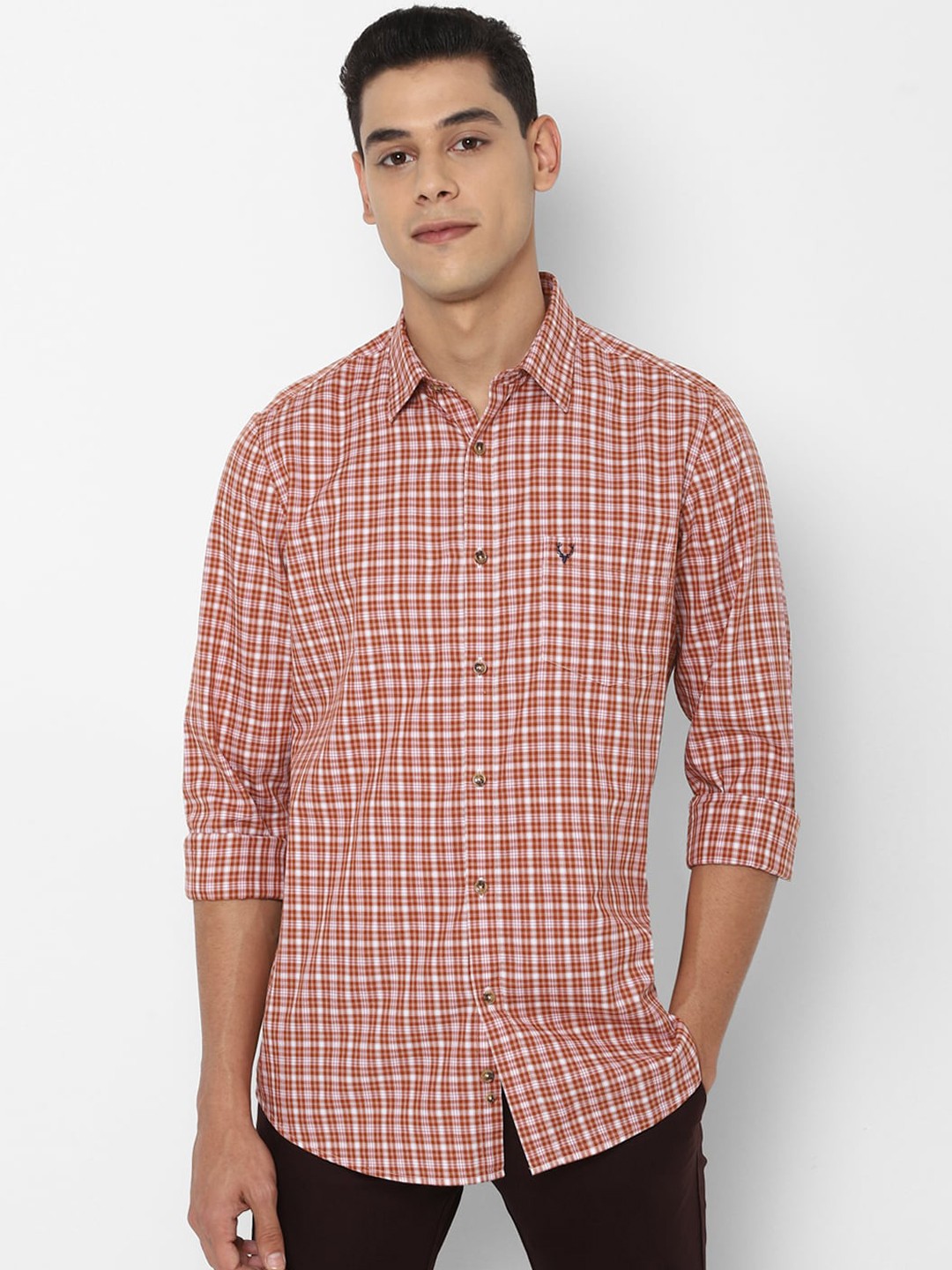 

Allen Solly Men Rust & White Slim Fit Opaque Checked Pure Cotton Casual Shirt