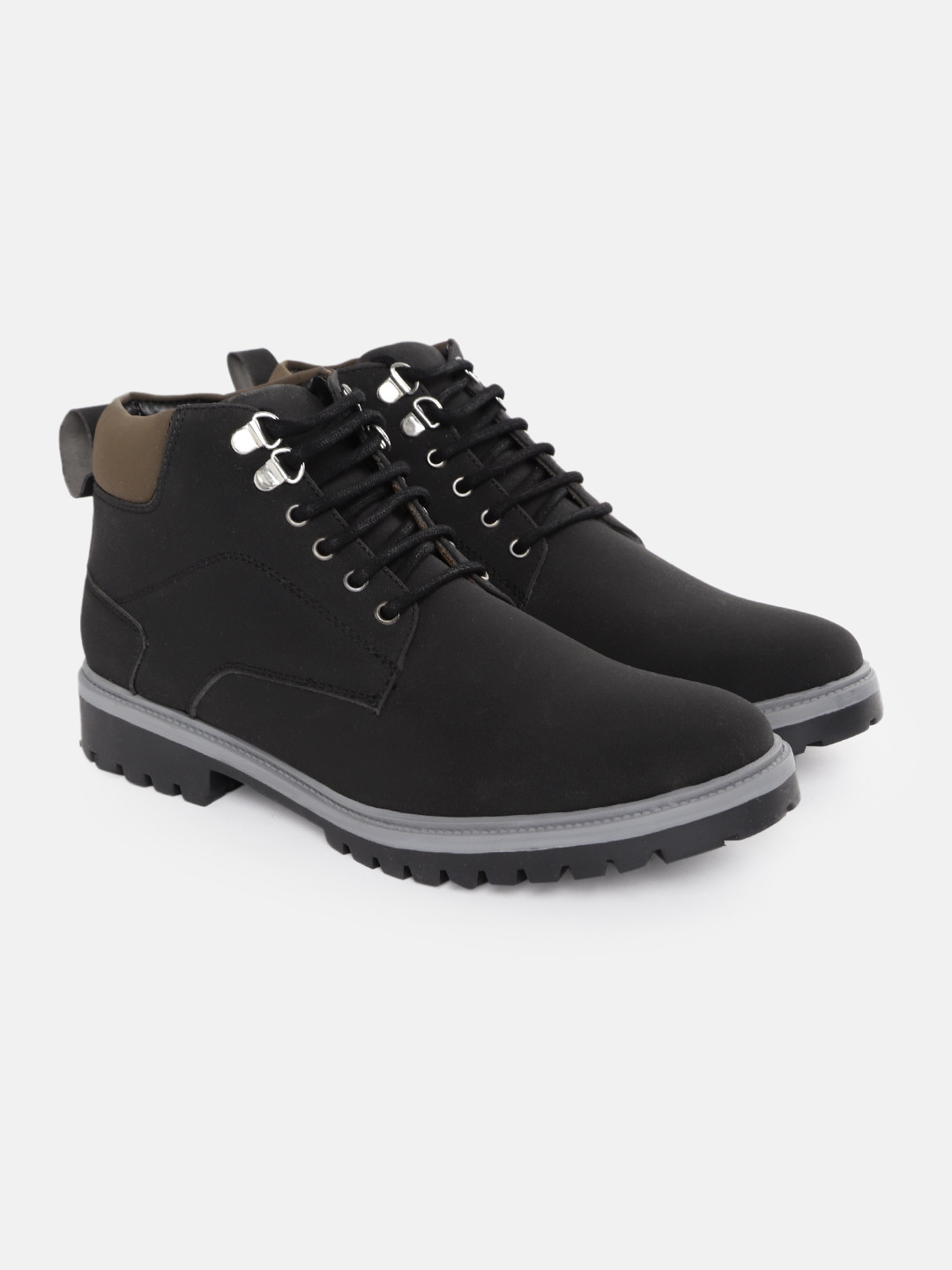 

Roadster Men Black Solid Mid-Top Flat Boots