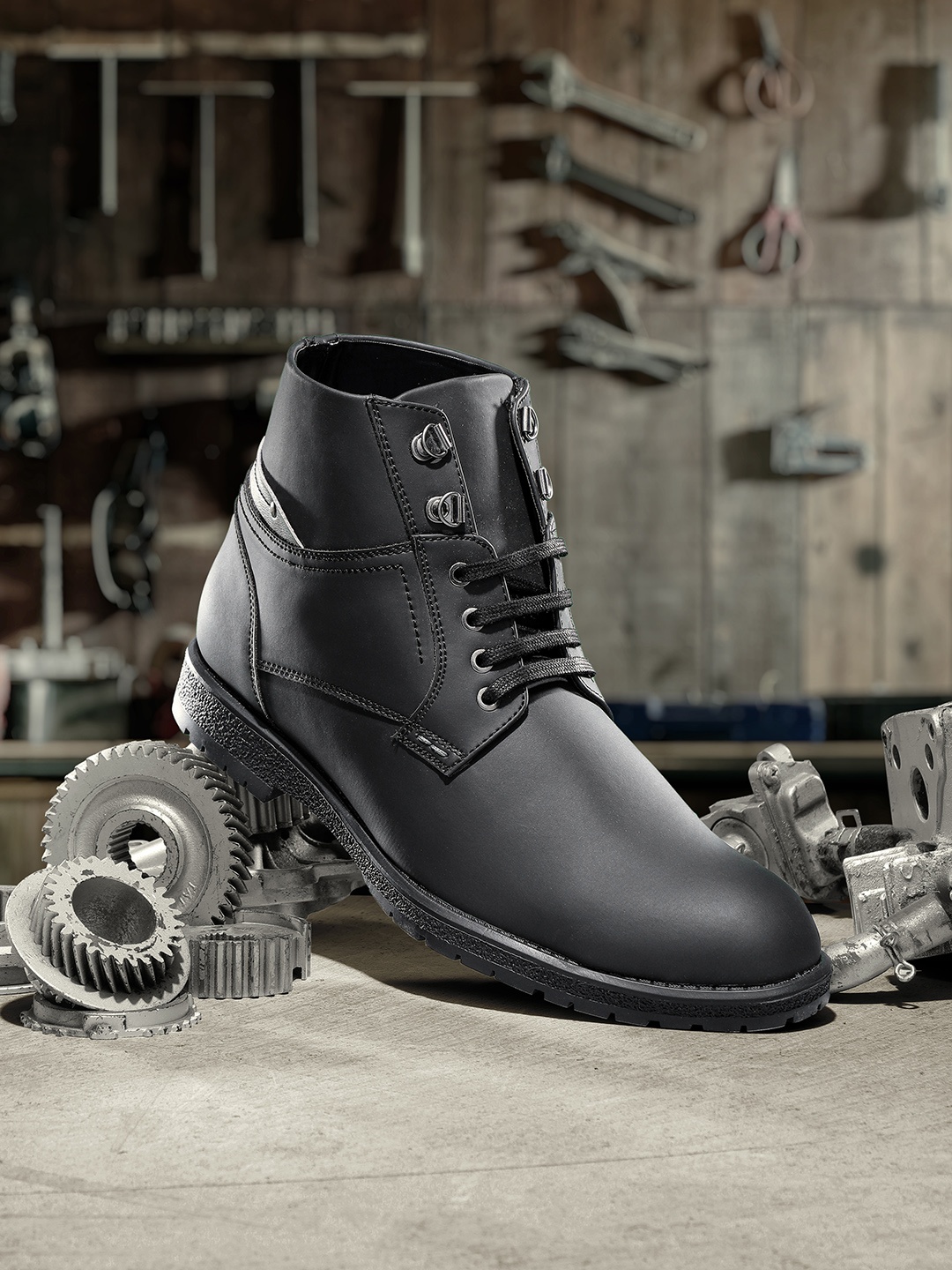 

The Roadster Lifestyle Co Men Black & Grey Solid Mid-Top Flat Boots