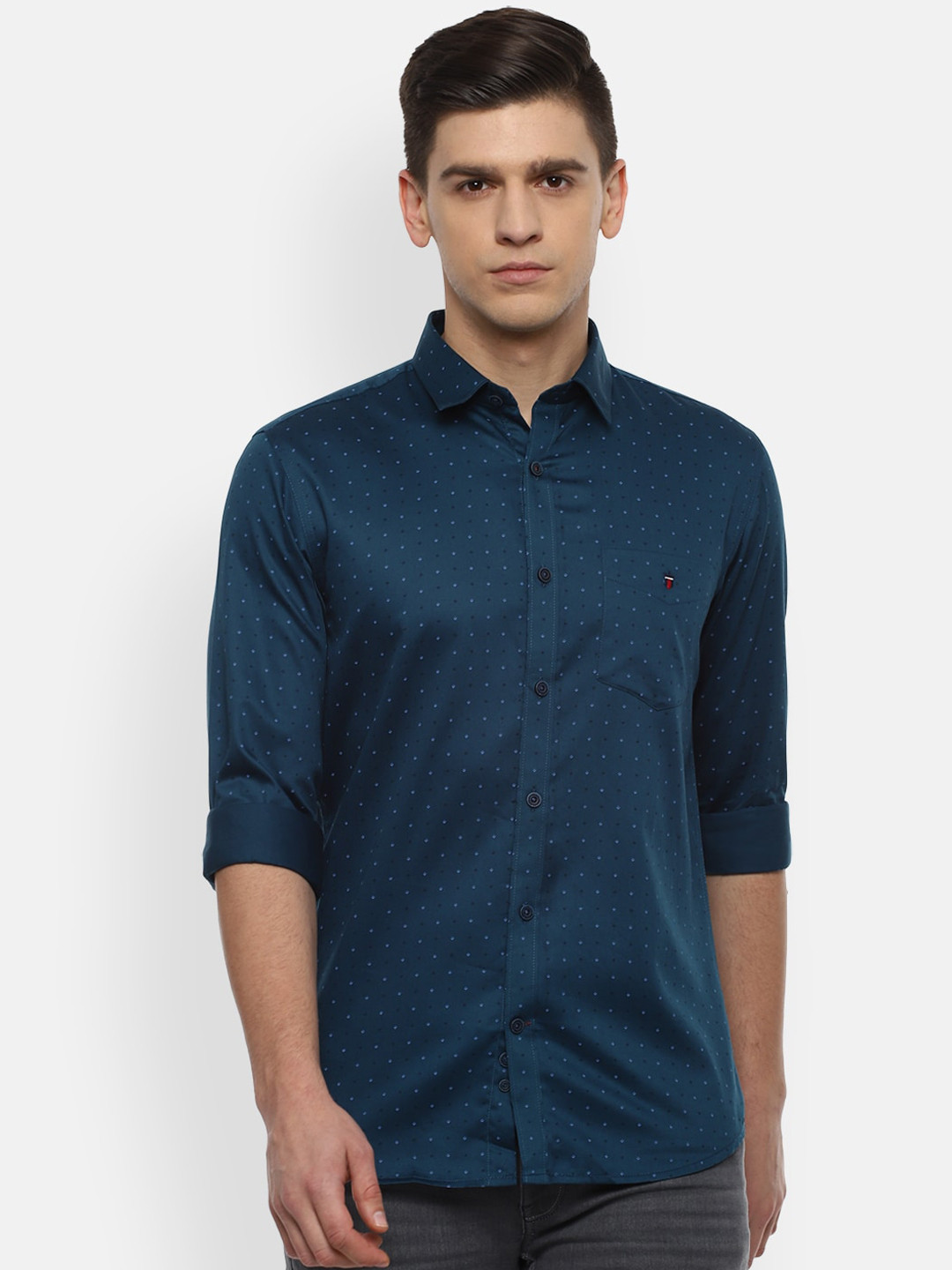 

Louis Philippe Sport Men Navy Blue & Black Slim Fit Printed Pure Cotton Casual Shirt