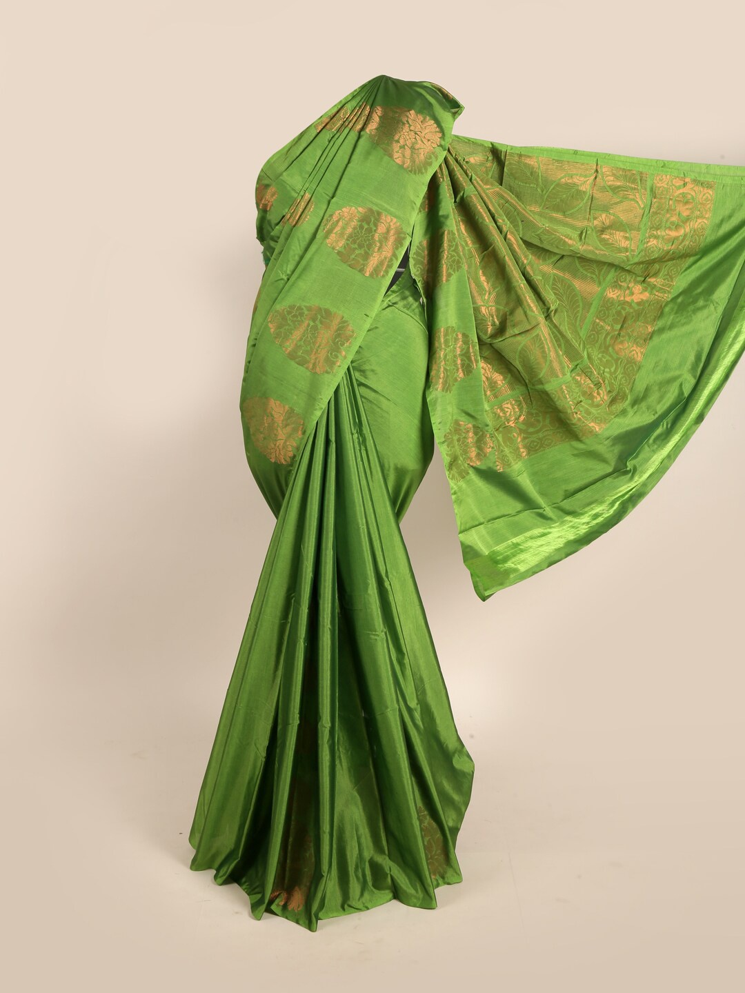 

Pothys Green & Copper-Toned Ethnic Motifs Silk Cotton Saree