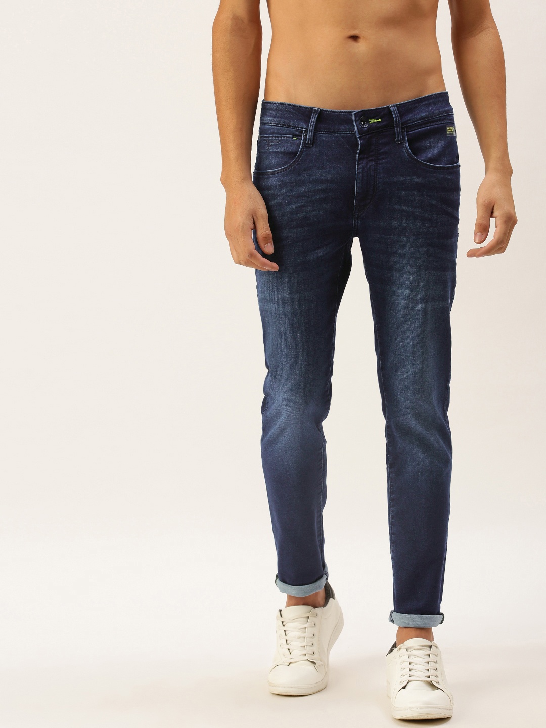 

Flying Machine Men Blue Tapered Fit Light Fade Stretchable Jeans