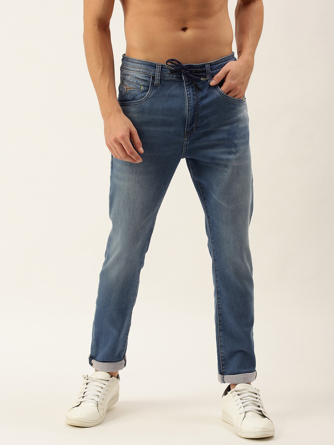 

Flying Machine Men Blue Flite Light Fade Stretchable Jeans