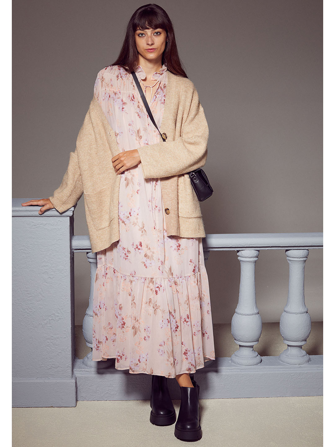 

H&M Women Pink Long chiffon dress