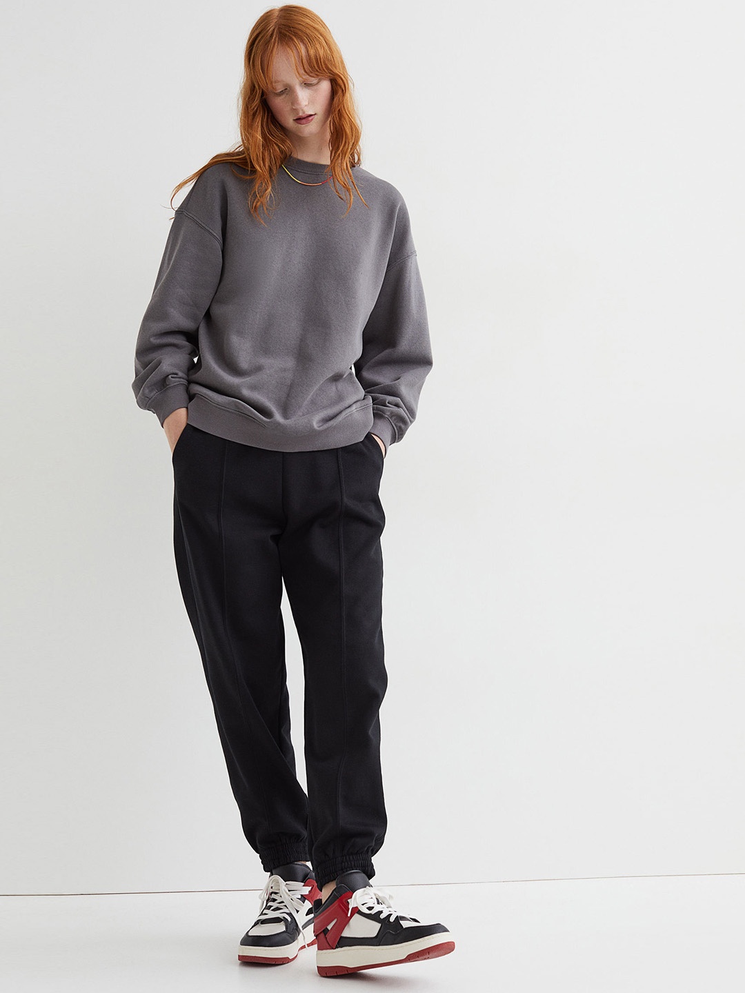

H&M Women Grey Oversized sweatshirt