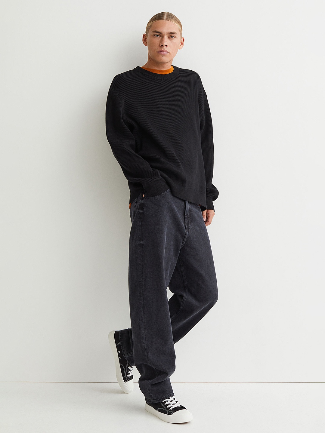 

H&M Men Black Relaxed Fit jumper