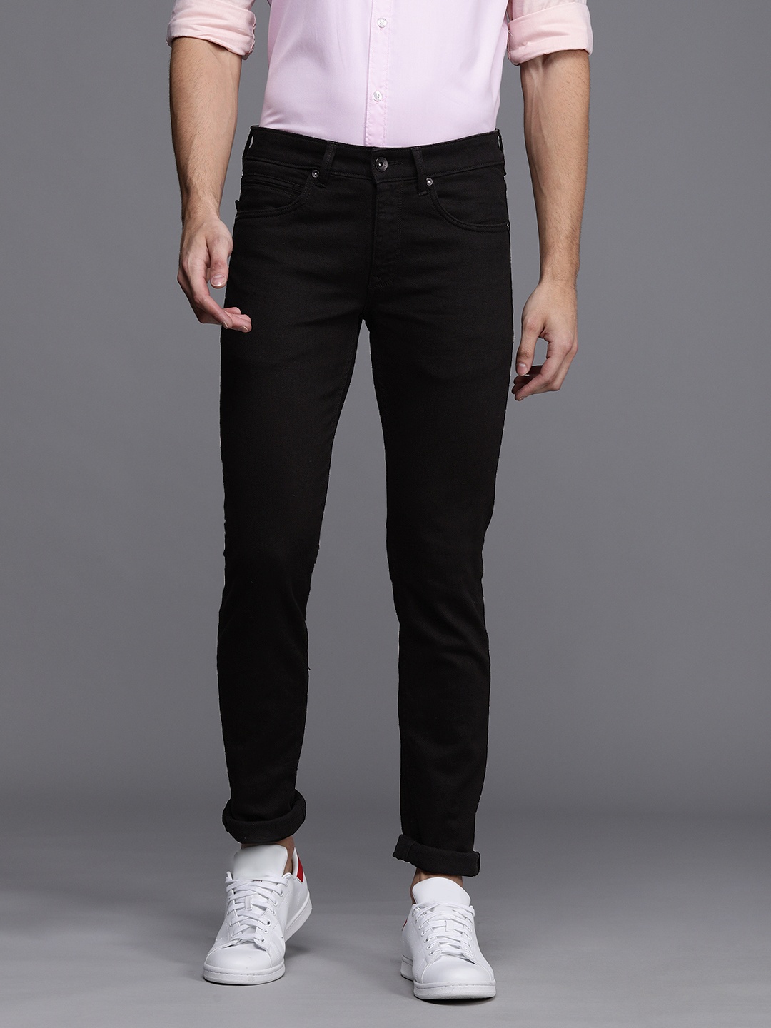 

Louis Philippe Jeans Men Black Slim Fit Mid-Rise Clean Look Jeans