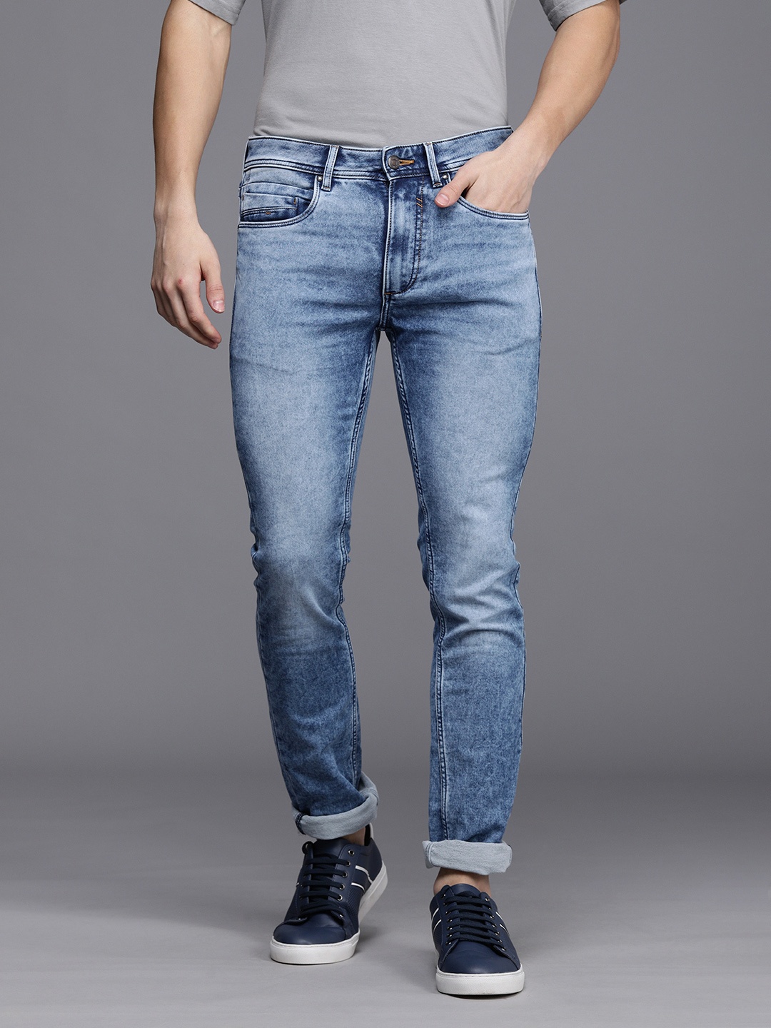 

Louis Philippe Jeans Men Blue Super Slim Fit High-Rise Heavy Fade Acid Wash Jeans