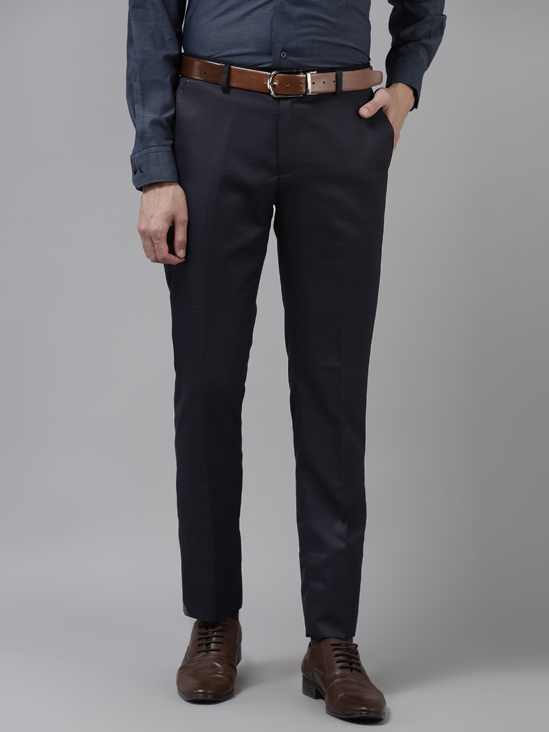 

Blackberrys Men Navy Blue Checked B-95 Tapered Fit Trousers