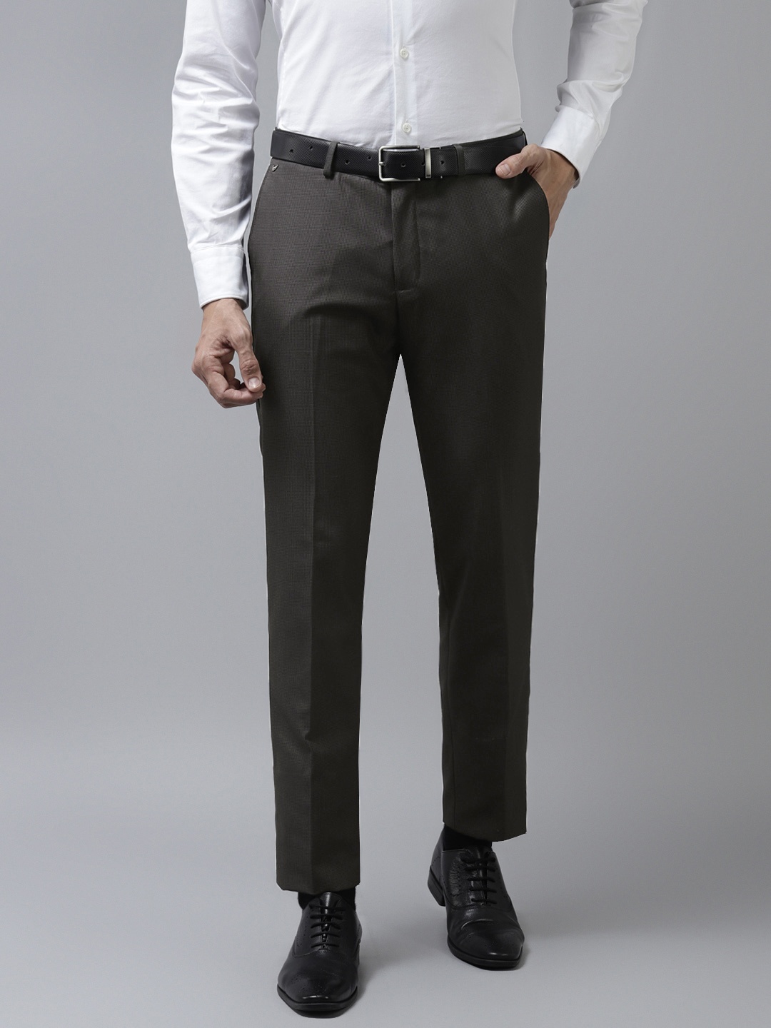 

Blackberrys Men Black Low-Rise B-91 Regular Fit Trousers
