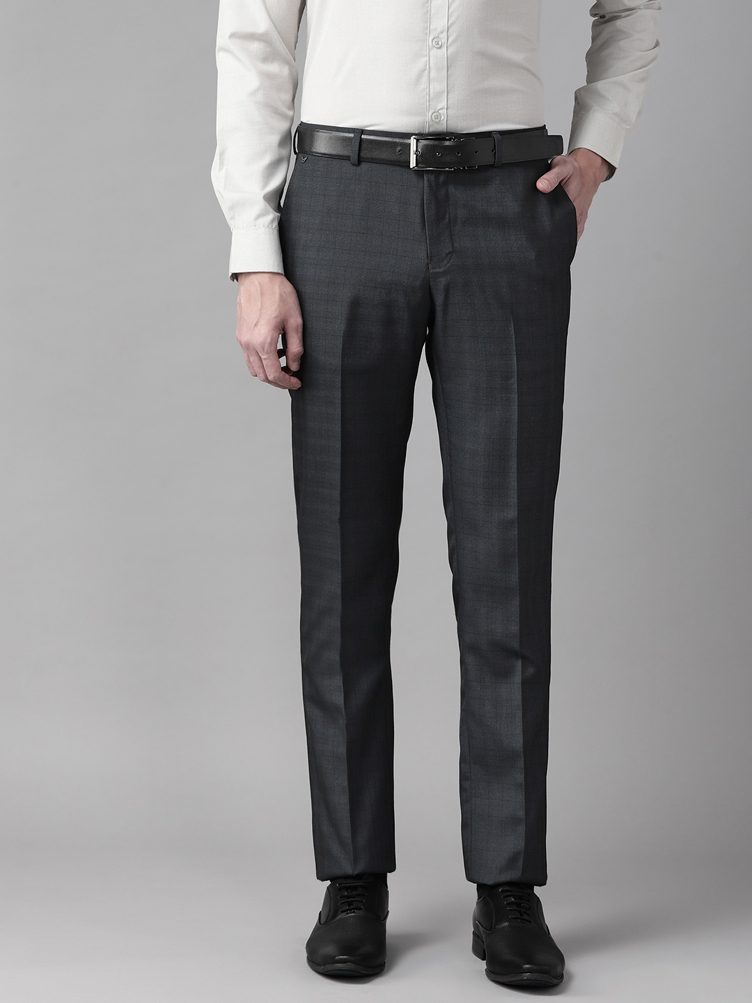 

Blackberrys Men Charcoal Grey & Black Checked B-95 Slim Fit Low-Rise Formal Trousers