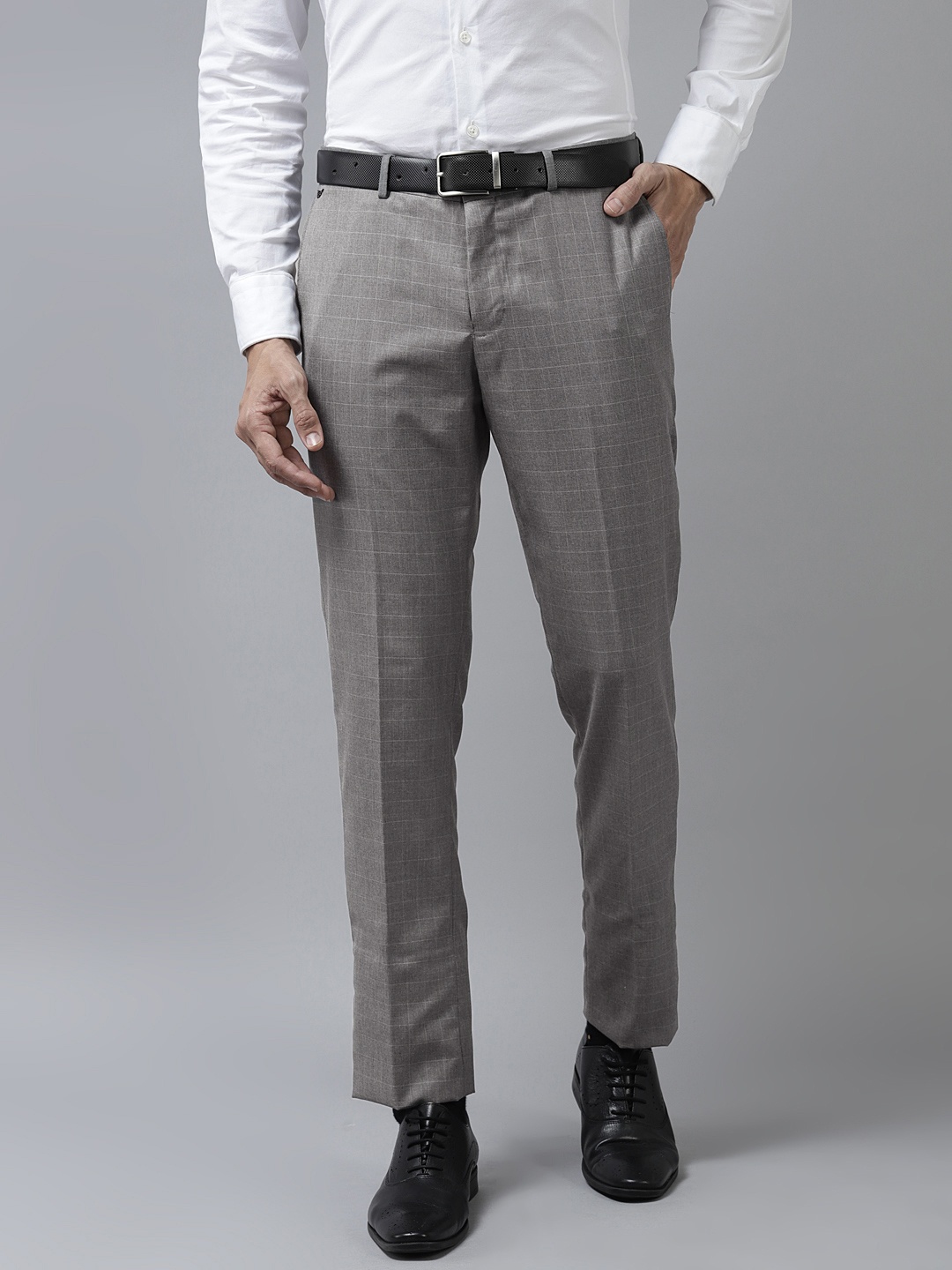 

Blackberrys Men Grey Checked Low-Rise B-91 Regular Fit Formal Trousers