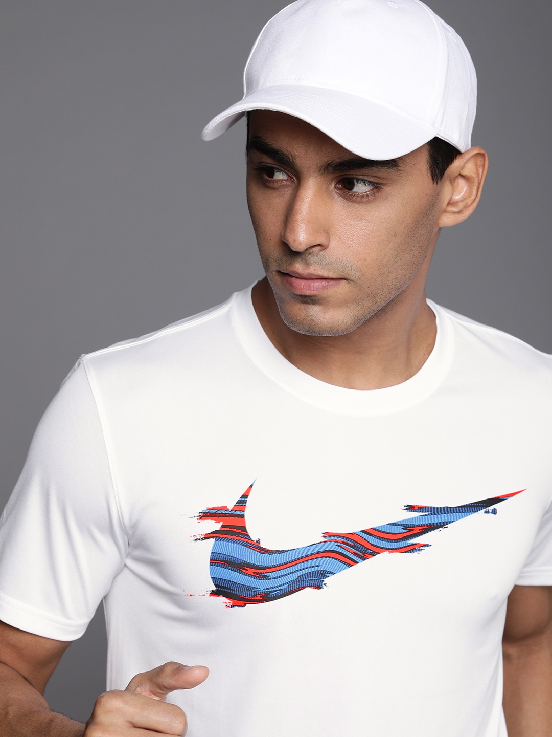 

Nike Men White Printed Round-Neck Regular Fit Sports T-shirt