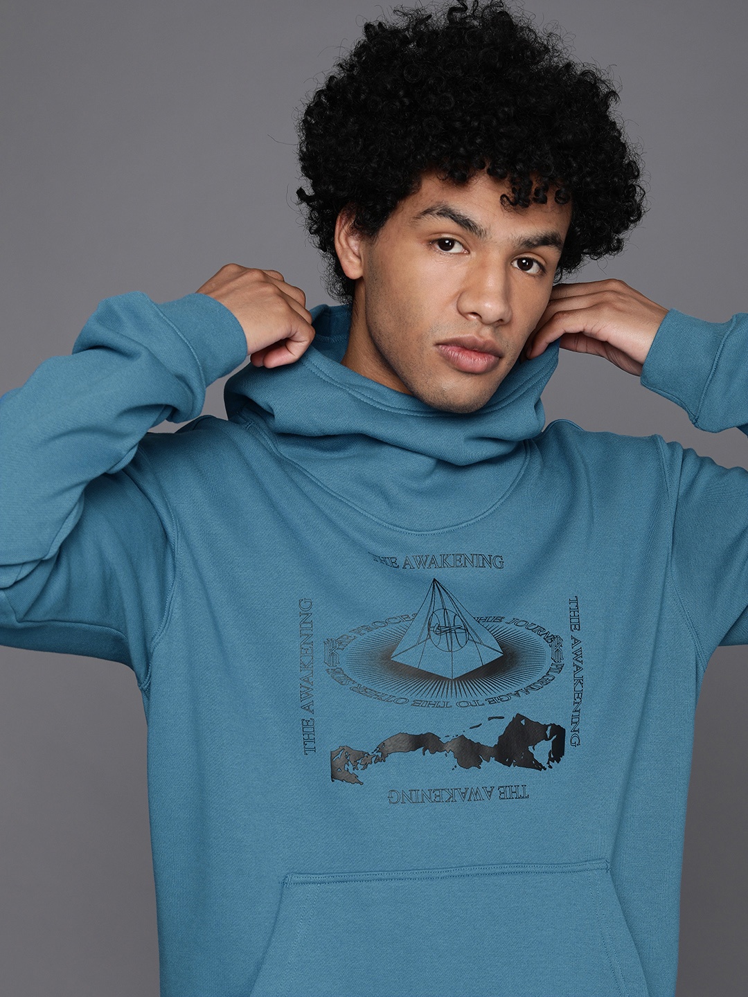 

Nike Men Blue Printed AS KI M NK Hooded Sweatshirt