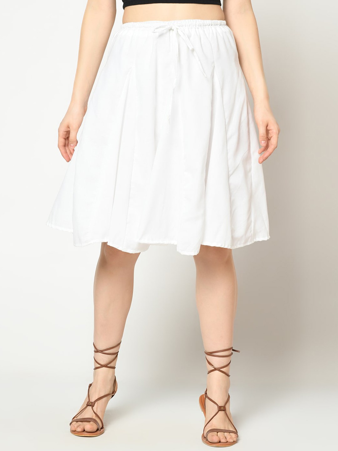 

SQew Women White Solid Pure Cotton Flared Knee-Length Skirt