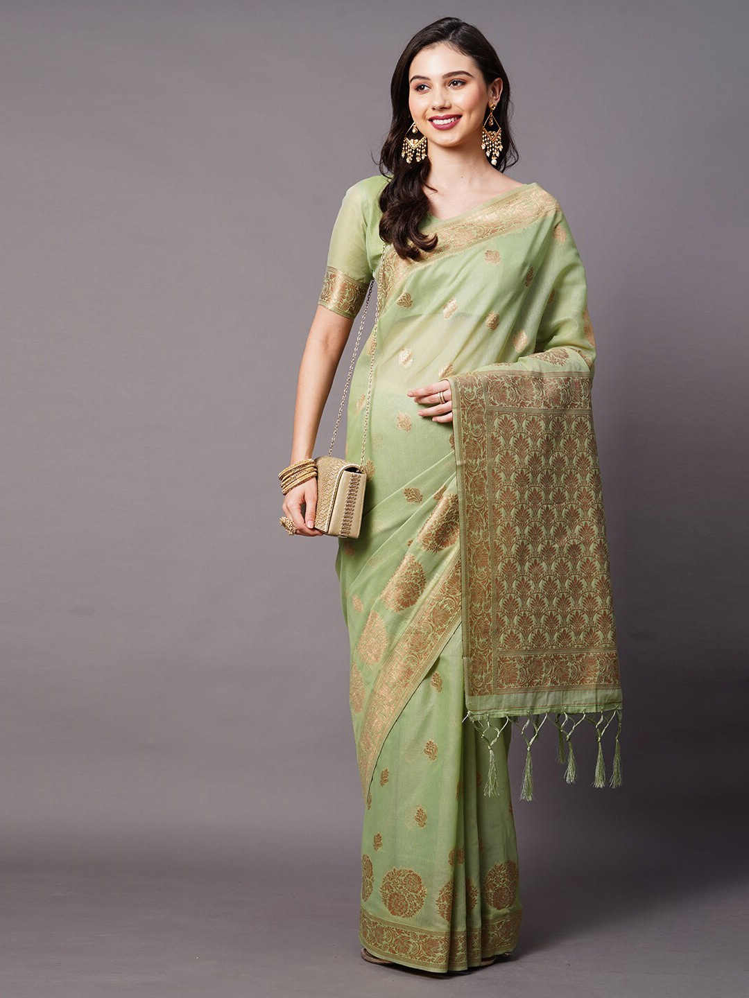 

Mitera Green & Gold Ethnic Motifs Zari Silk Cotton Banarasi Saree