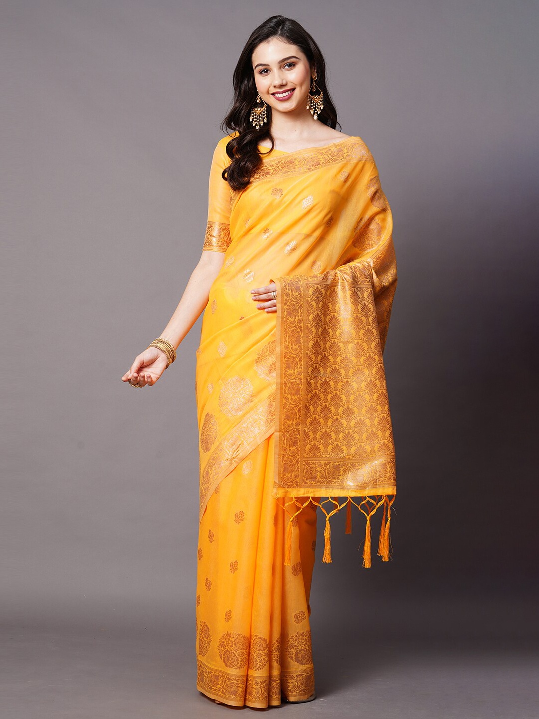 

Mitera Yellow & Gold-Toned Woven Design Zari Silk Cotton Banarasi Saree
