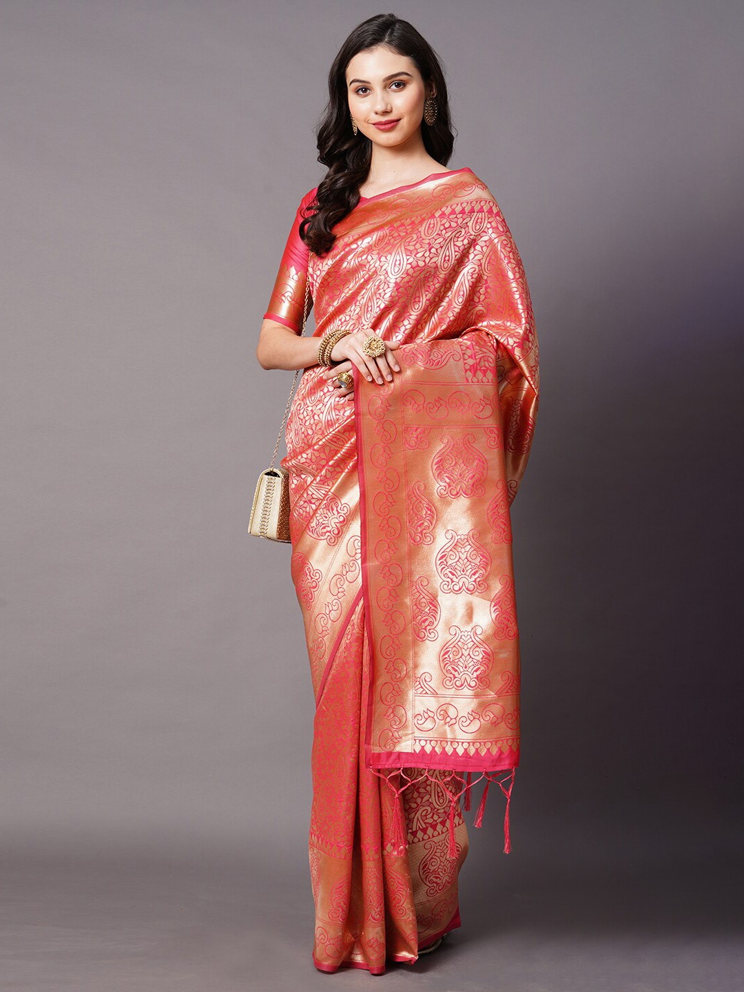 

Mitera Pink & Gold-Toned Woven Design Zari Silk Blend Banarasi Saree