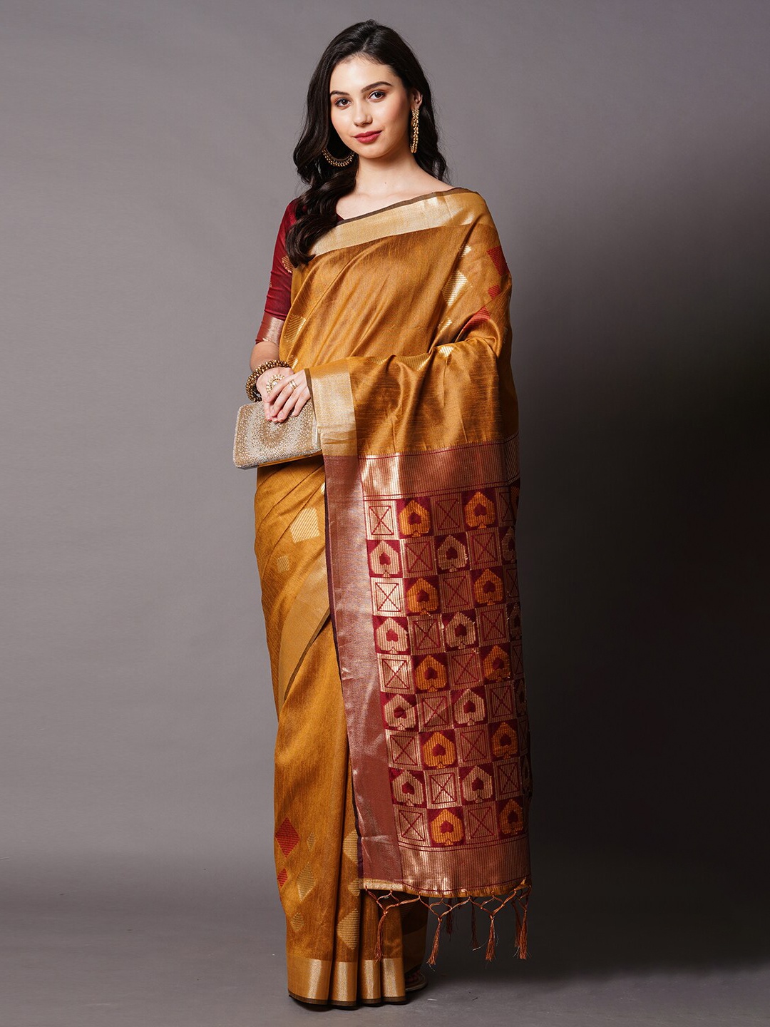 

Mitera Mustard & Maroon Ethnic Motifs Silk Cotton Banarasi Saree