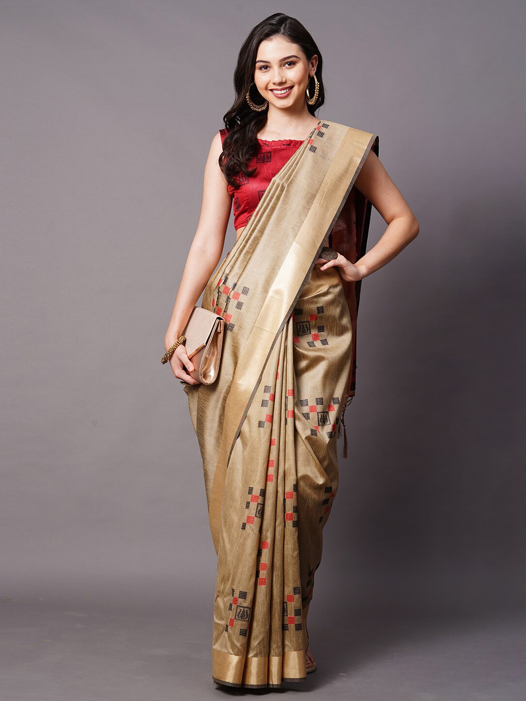 

Mitera Gold-Toned & Red Silk Cotton Banarasi Saree