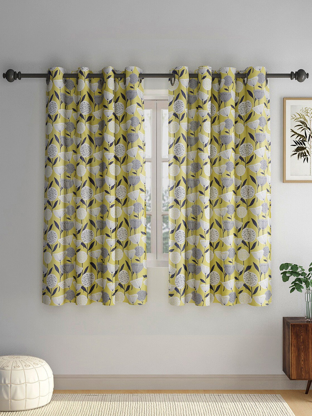 

eyda Yellow & White Set of 2 Floral Window Curtains