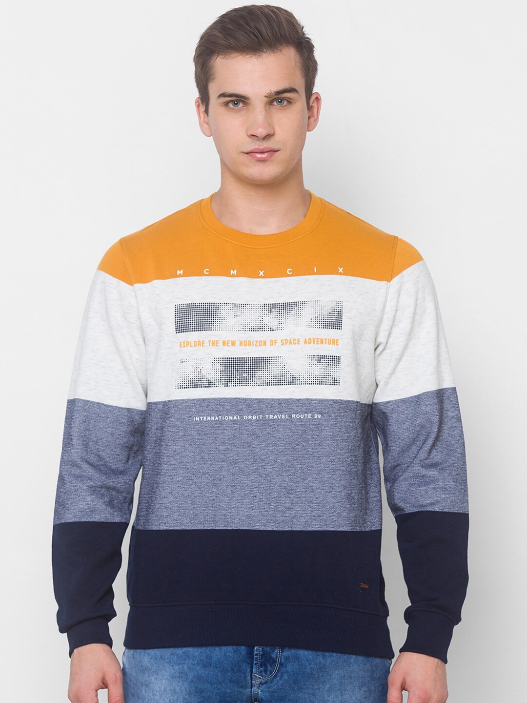 

Globus Men Mustard Yellow Printed Applique T-shirt