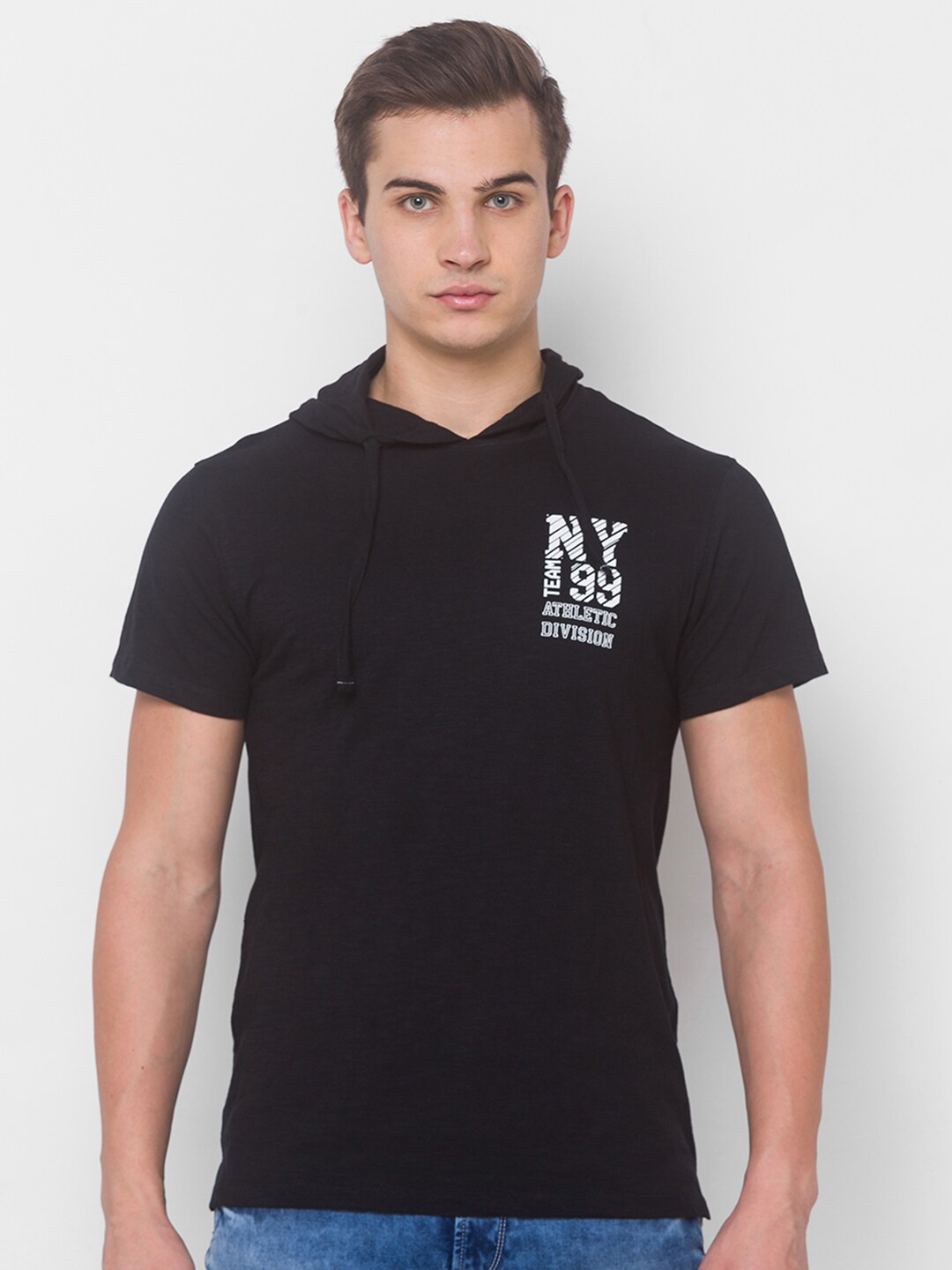 

Globus Men Black Applique T-shirt