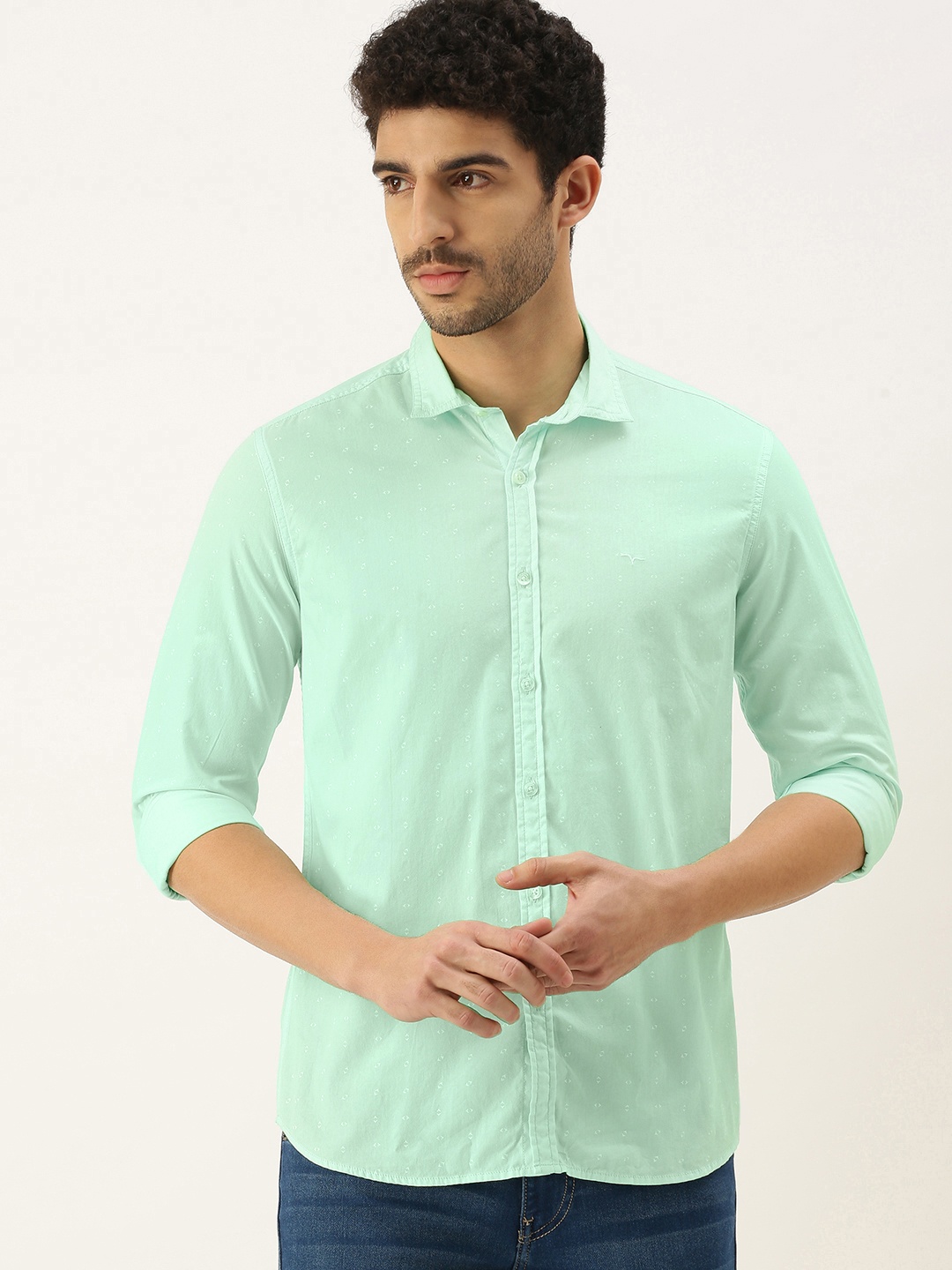 

Flying Machine Men Green Solid Slim Fit Casual Shirt
