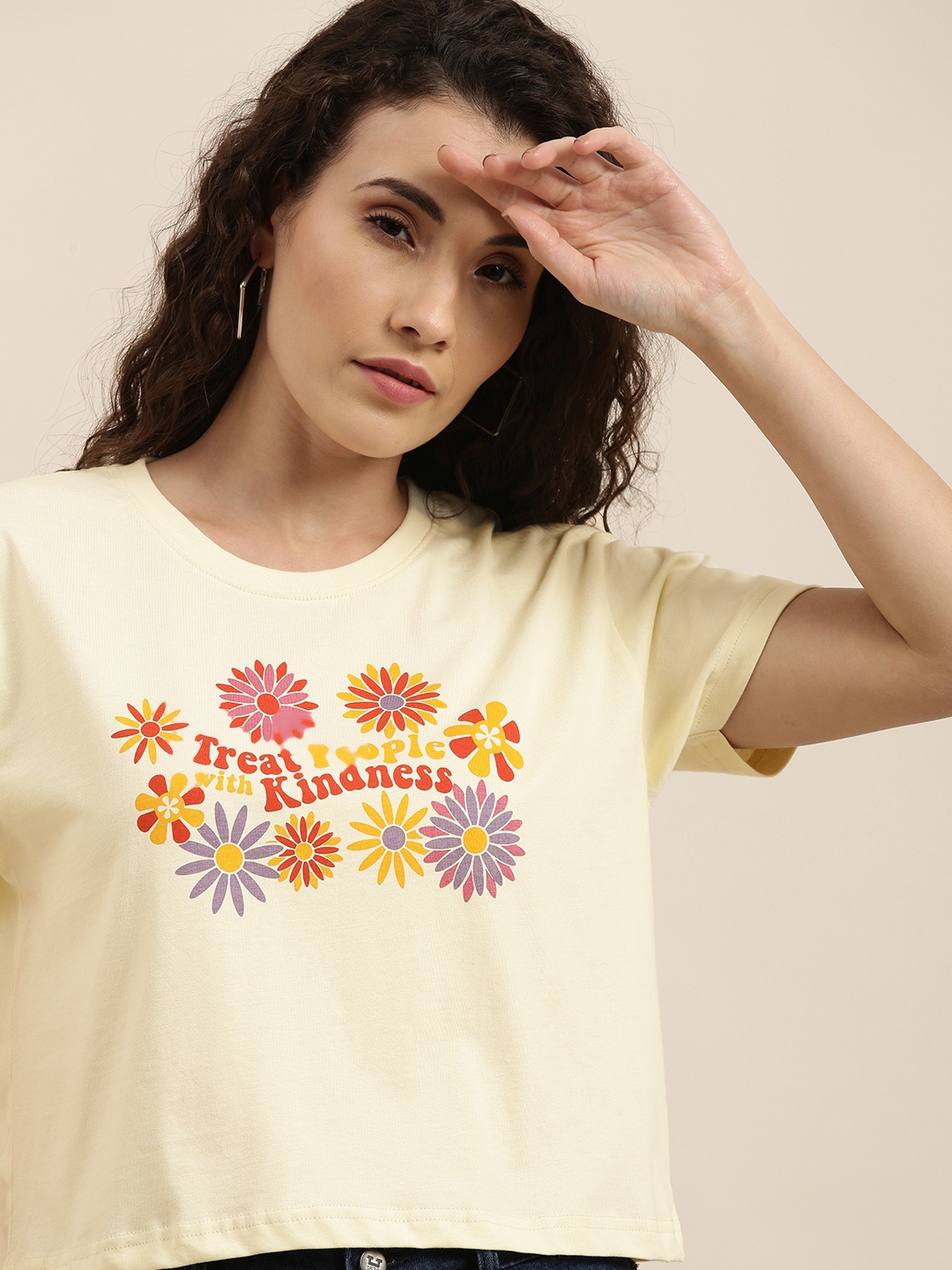 

Difference of Opinion Women Cream-Coloured Floral Printed Boxy T-shirt