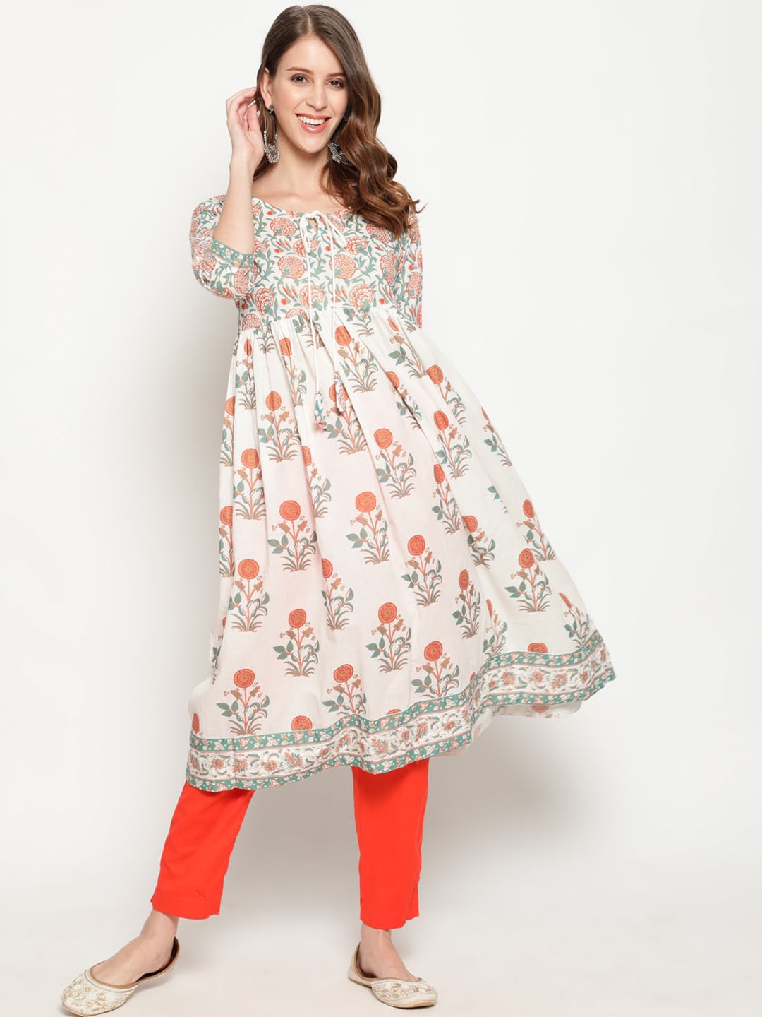 

antaran Women White & Orange Floral Printed Empire Style Cotton Kurta
