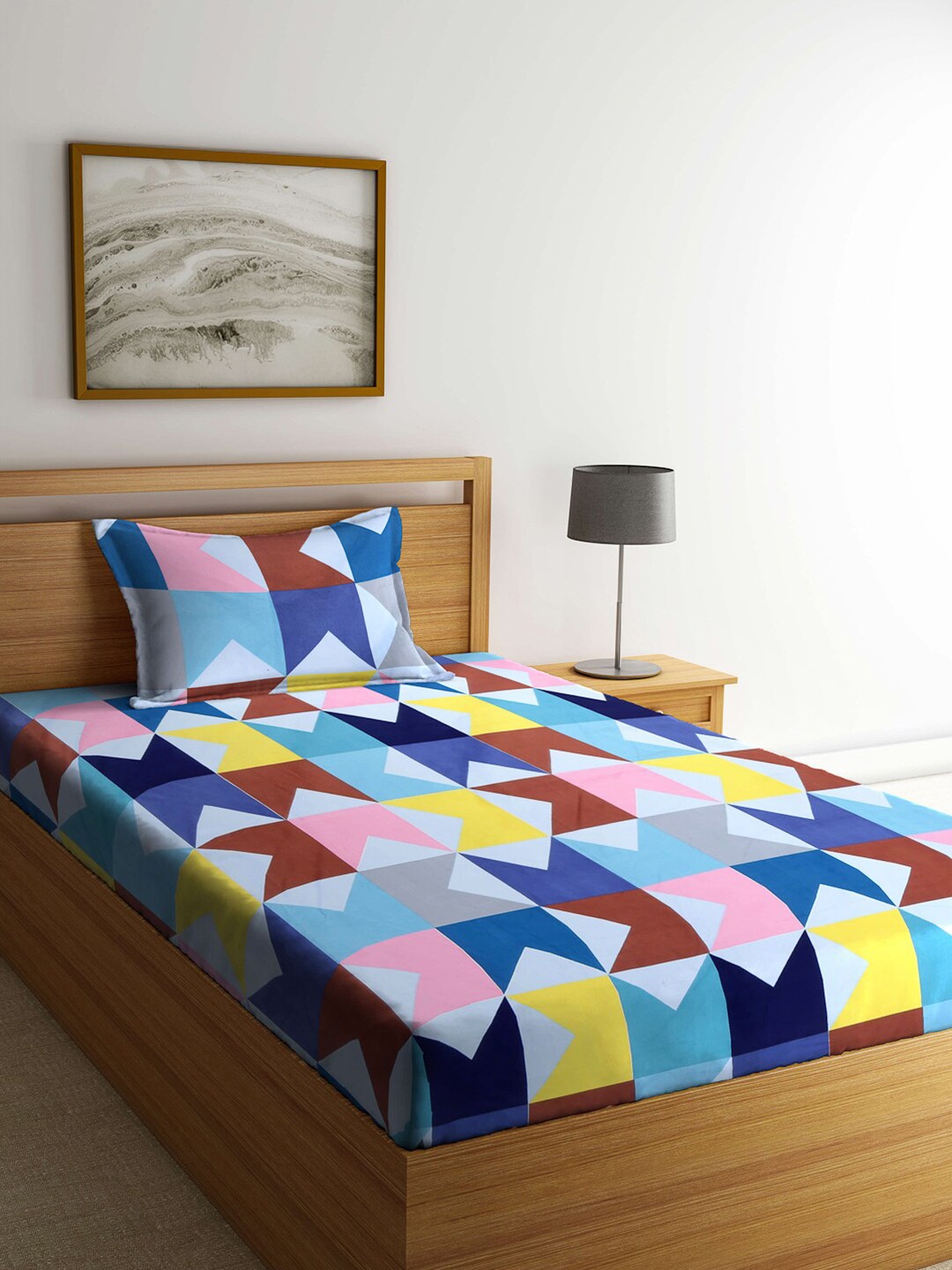

KLOTTHE Multicoloured Geometric 210 TC Single Bedsheet with 1 Pillow Covers, Multi