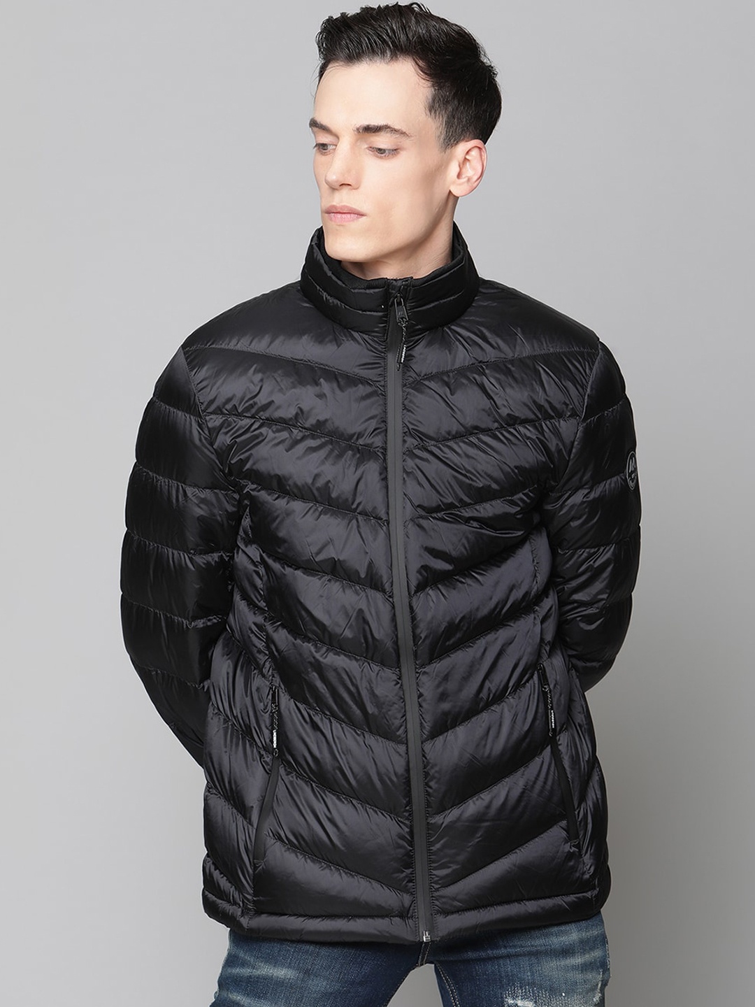 

LINDBERGH Men Black Lightweight Padded Jacket