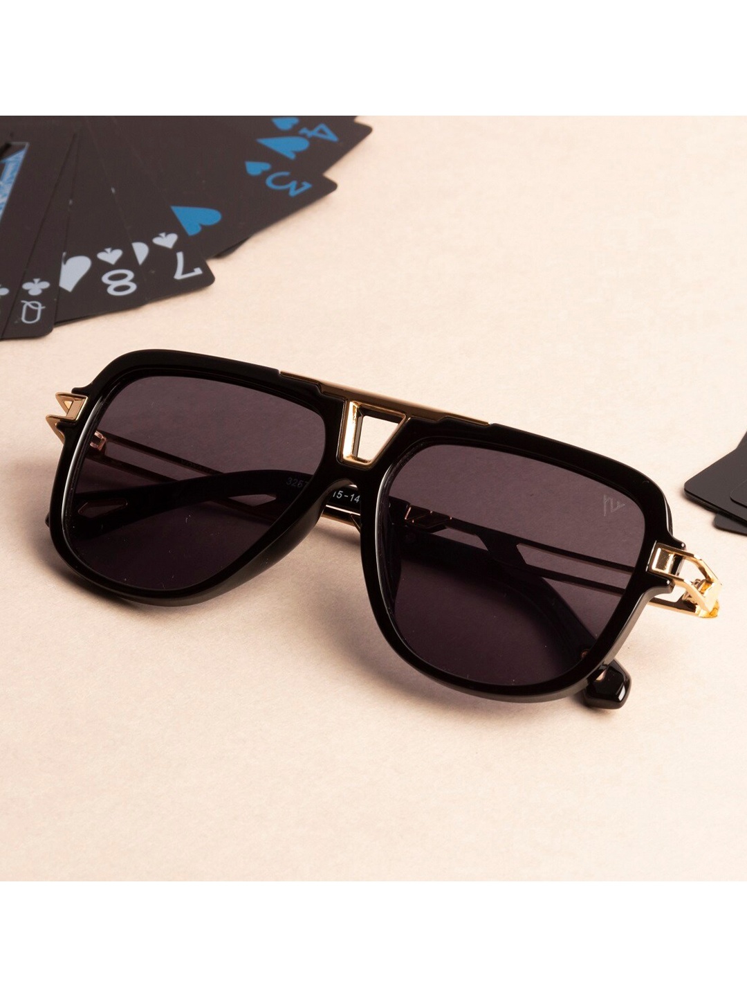 

Voyage Men Black Lens & Gold-Toned Wayfarer Sunglasses - 3257MG3593-Black