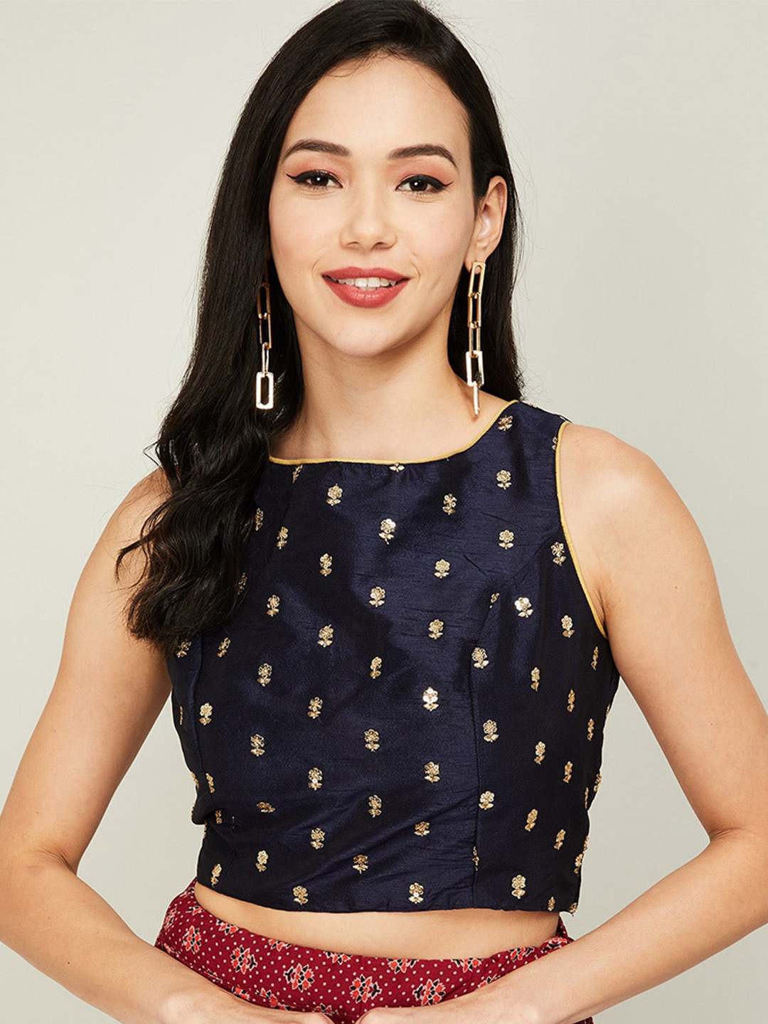 

Melange by Lifestyle Navy Blue Geometric Regular Crop Top