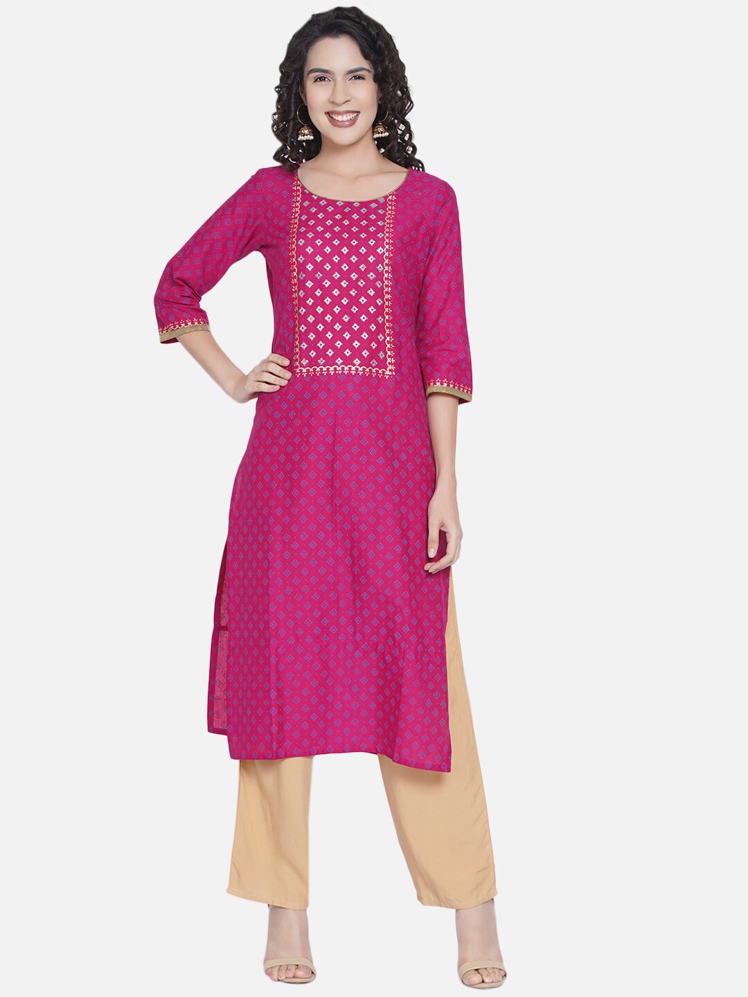 

Akshatani Women Magenta Floral Handblock Printed Pure Cotton Kurta