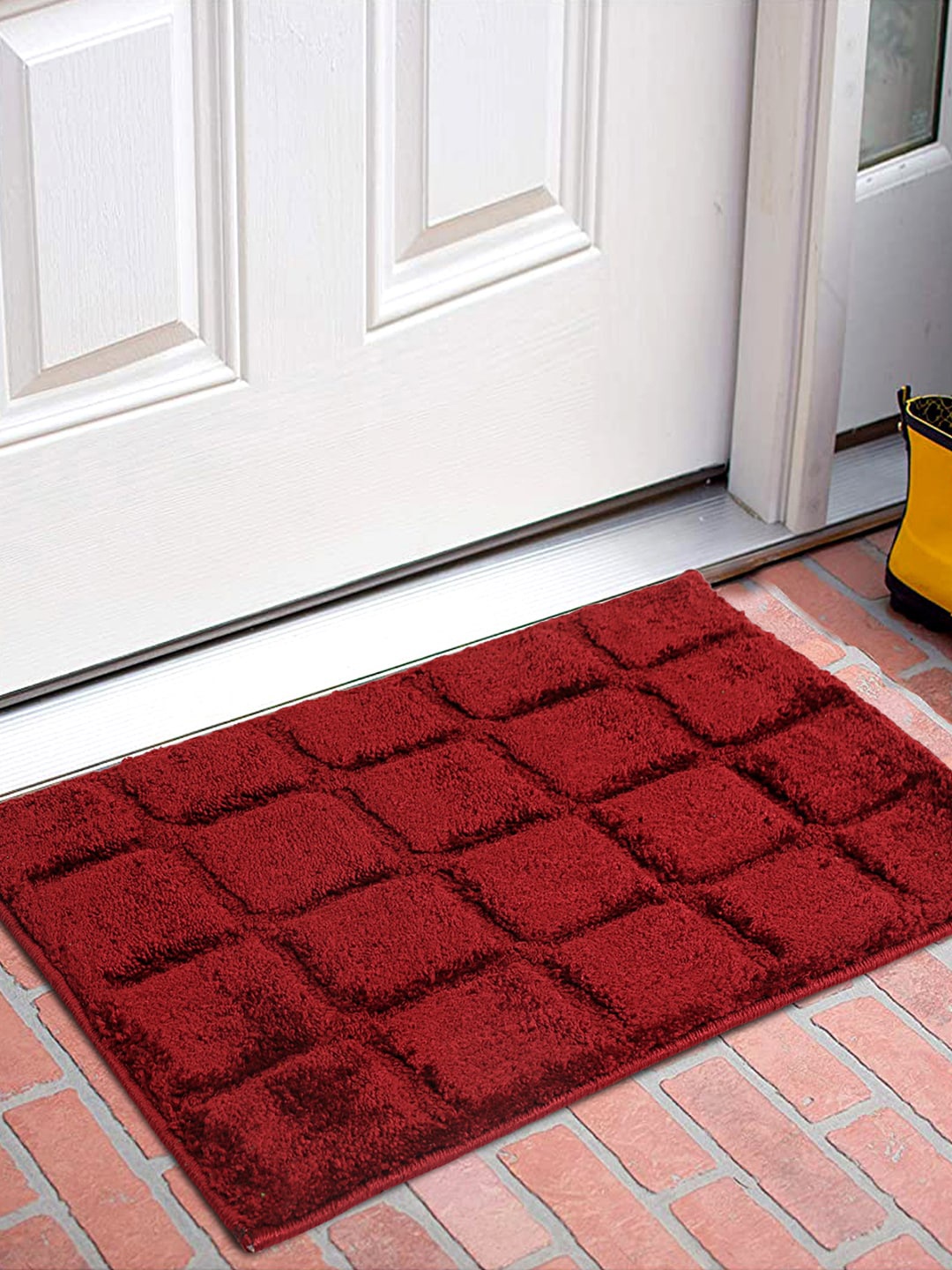 

Kuber Industries Maroon Velvet Anti-Skid Doormat