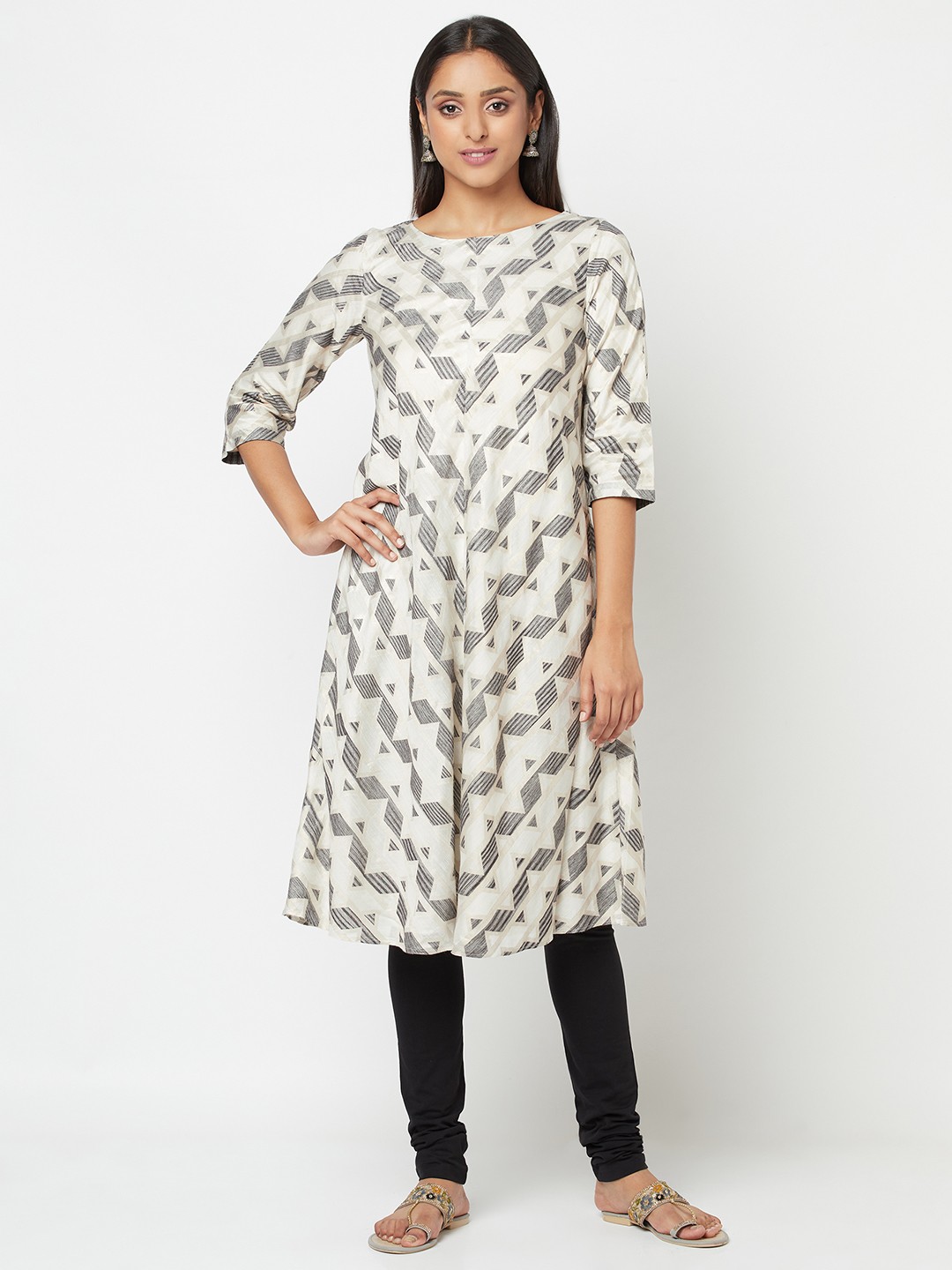

Fabindia Women Off-White & Black Geometric Printed A-Line Kurta