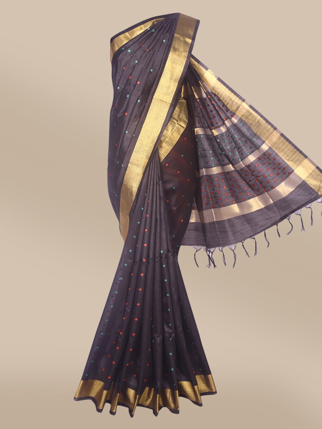 

The Chennai Silks Black & Gold-Toned Woven Design Zari Fusion Saree