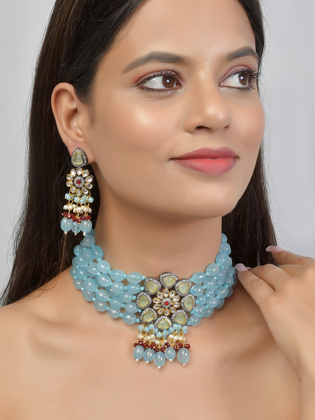 

Silvermerc Designs Blue & Gold Toned Monalisa Kundan Jewellery Set