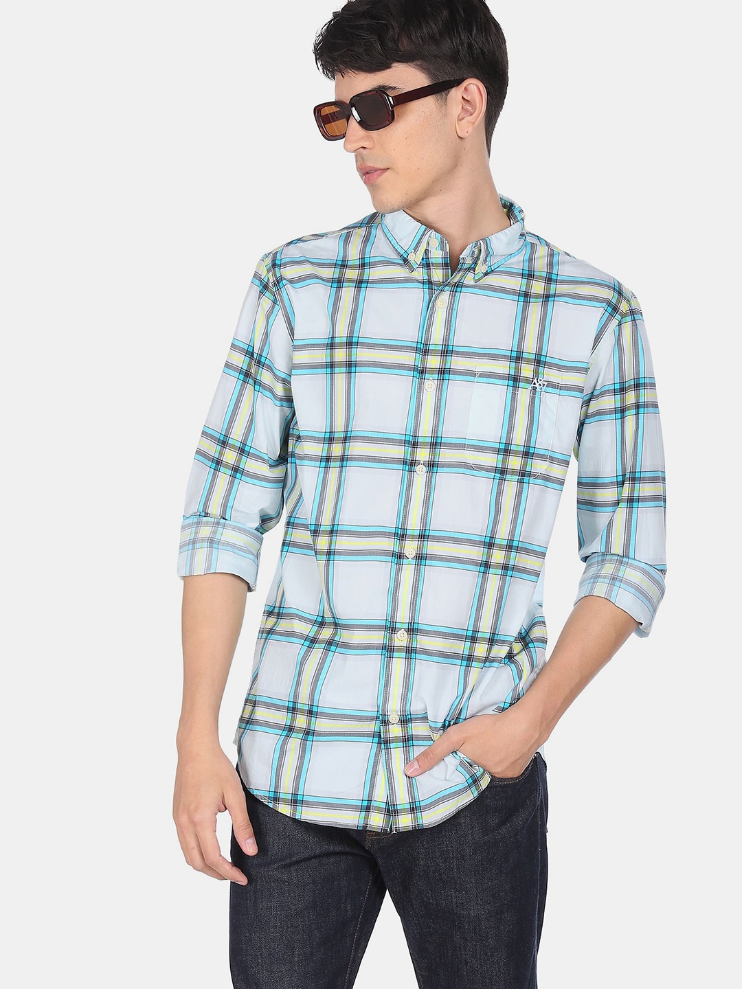 

Aeropostale Men Blue & Black Checked Casual Shirt